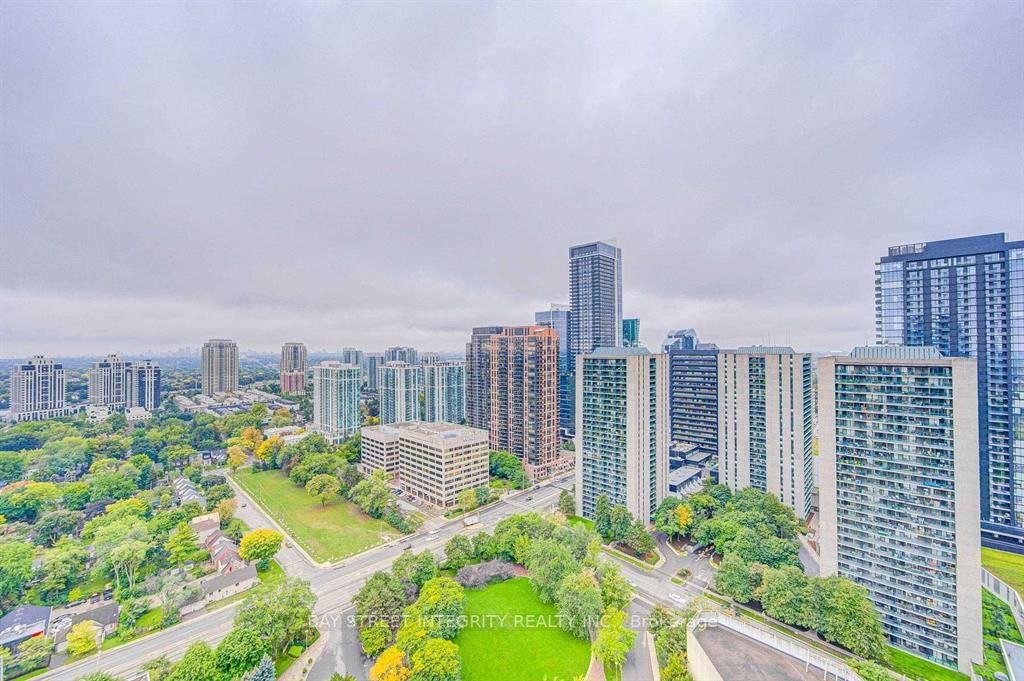 88 Sheppard Ave E 04 Property Photo 25