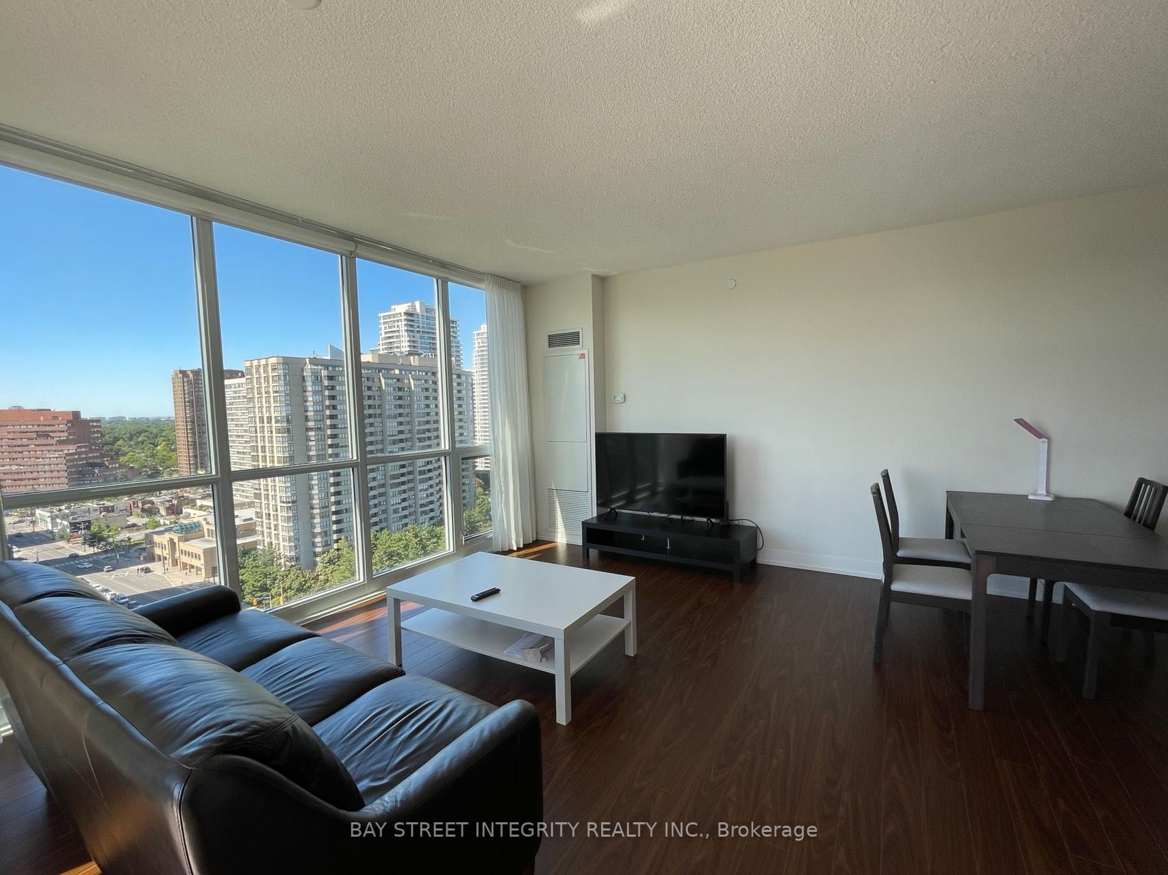 88 Sheppard Ave E 04 Property Photo 34
