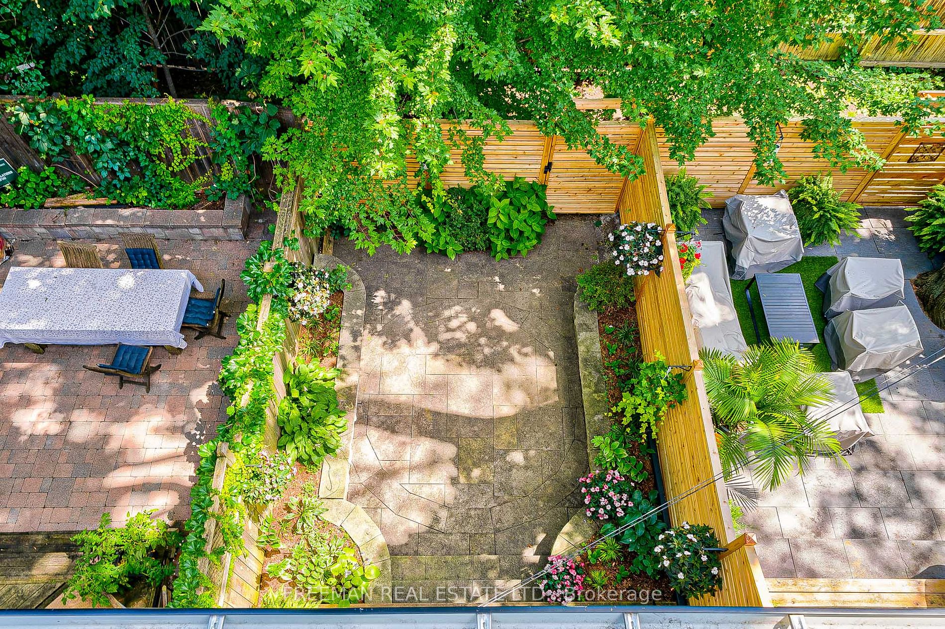 15 Laurier Ave Property Photo 37