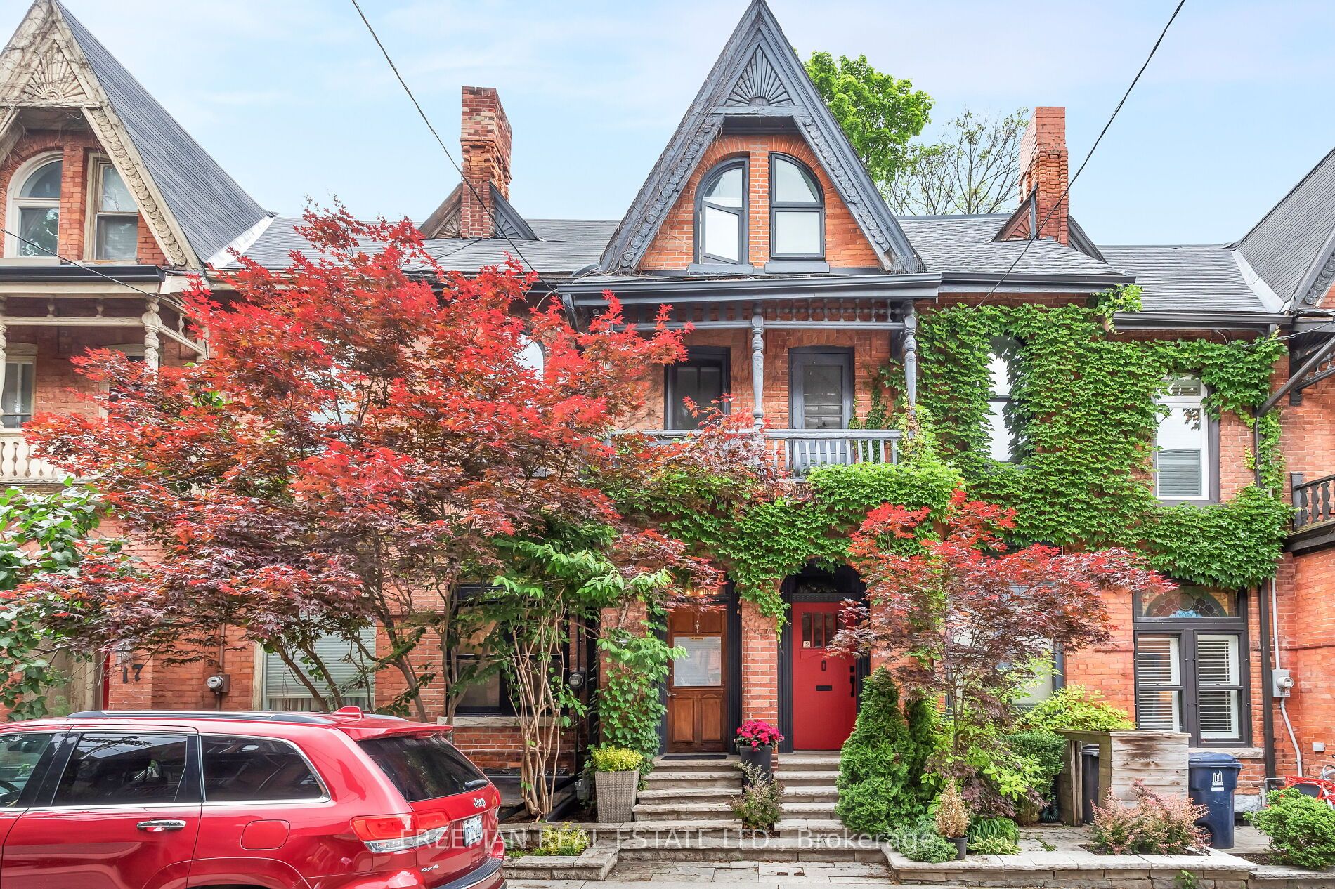 15 Laurier Ave Property Photo 39
