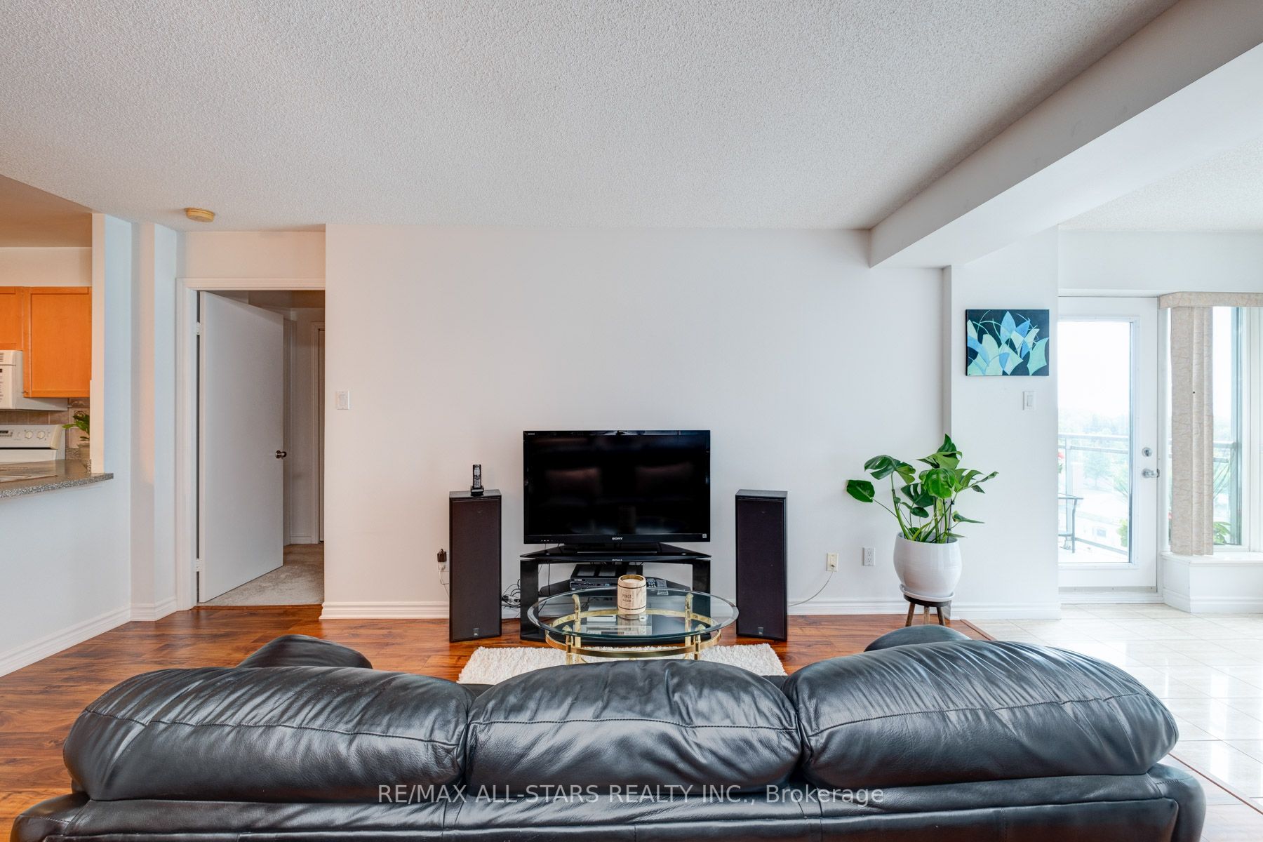 600 Queens Quay W Property Photo 18