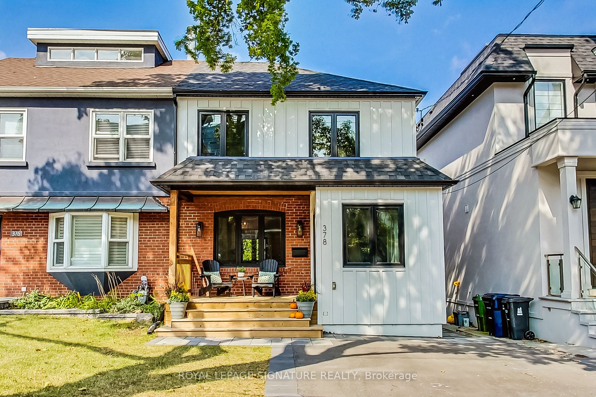 378 Roehampton Ave Property Photo 1