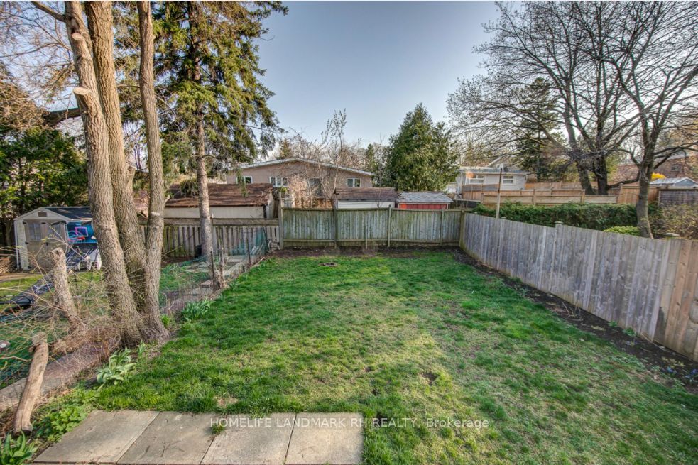 261 Woodsworth Rd Property Photo 25