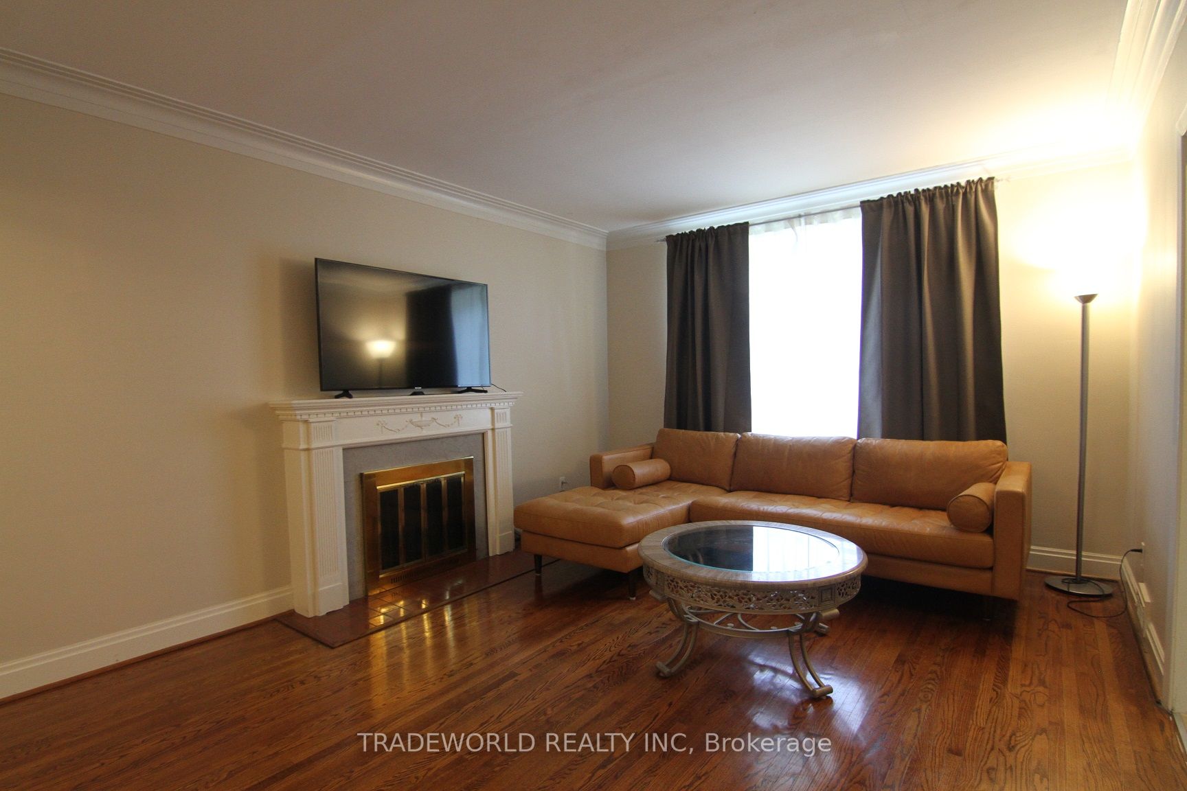 107 Elmwood Ave Property Photo 3