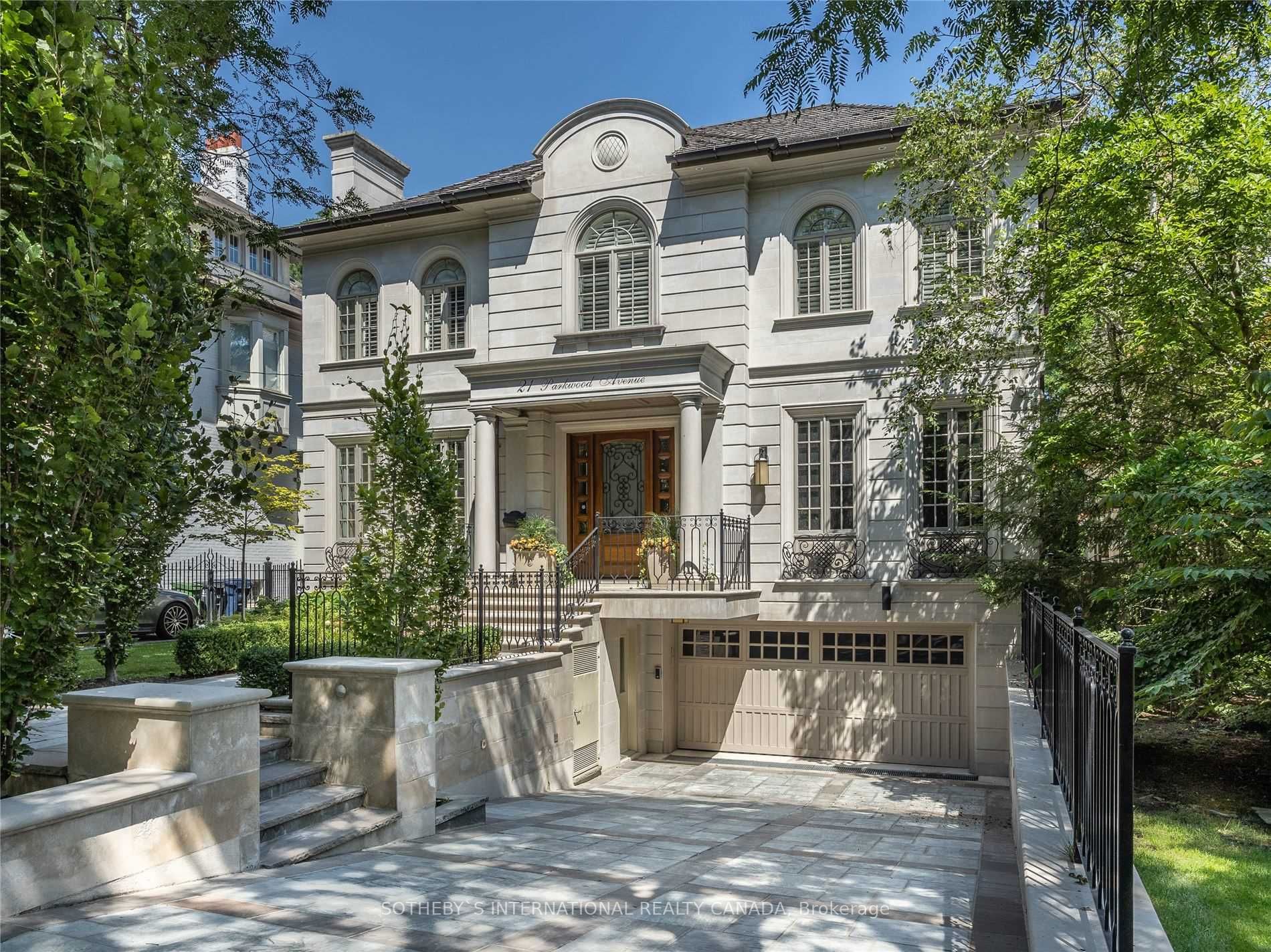 21 Parkwood Ave Property Photo 1