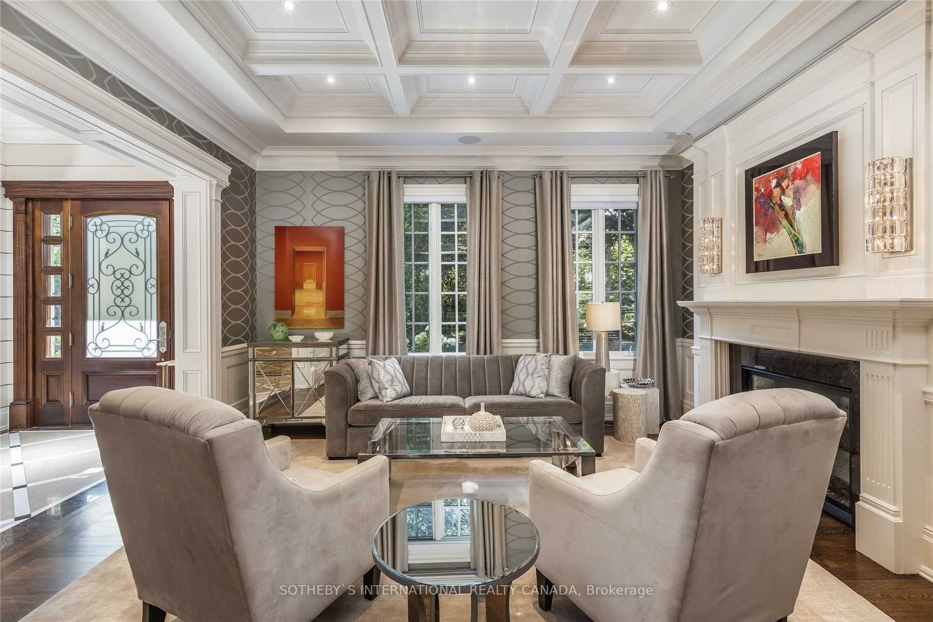 21 Parkwood Ave Property Photo 5