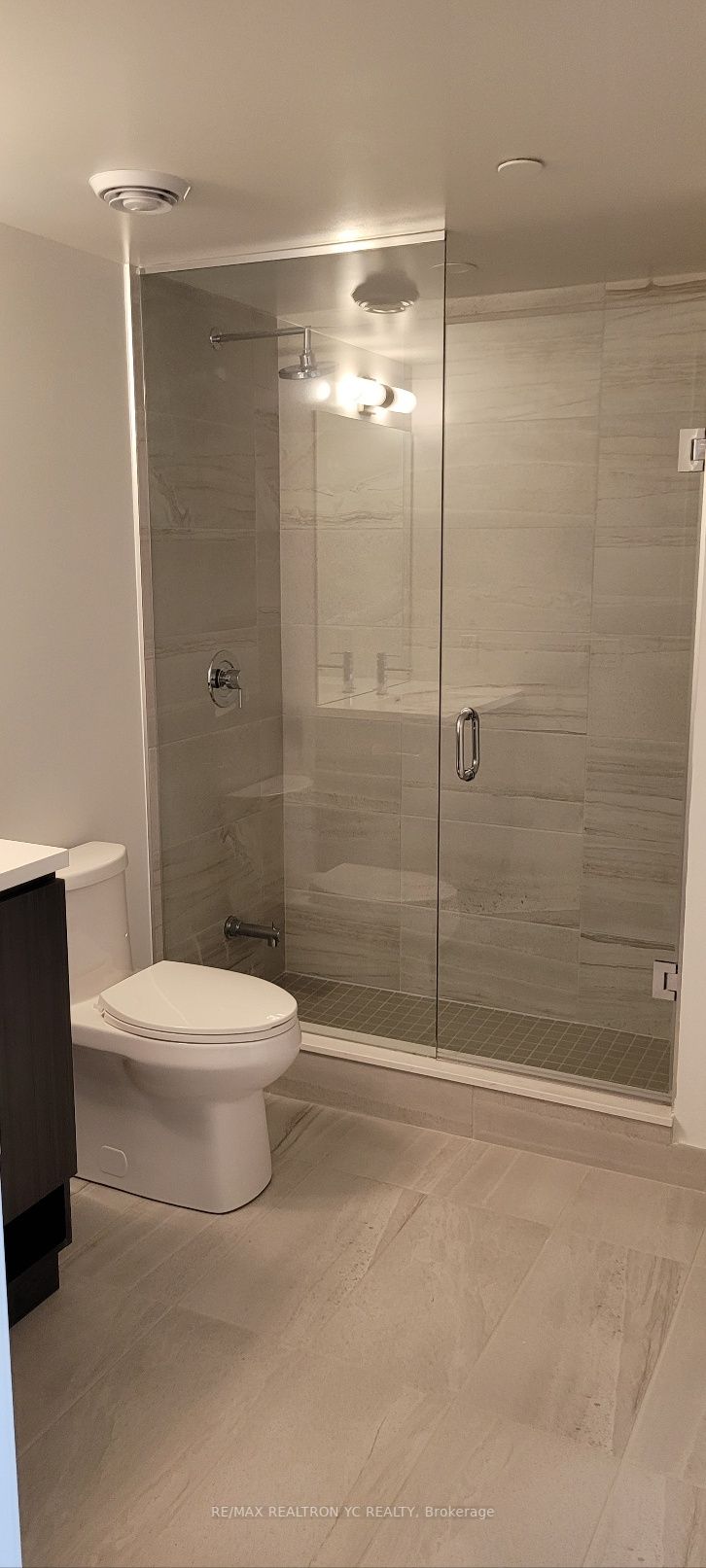 138 Downes St Property Photo 11