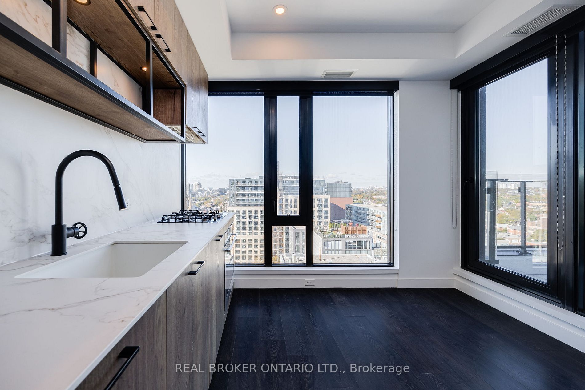 505 Richmond St W 5 Property Photo 15