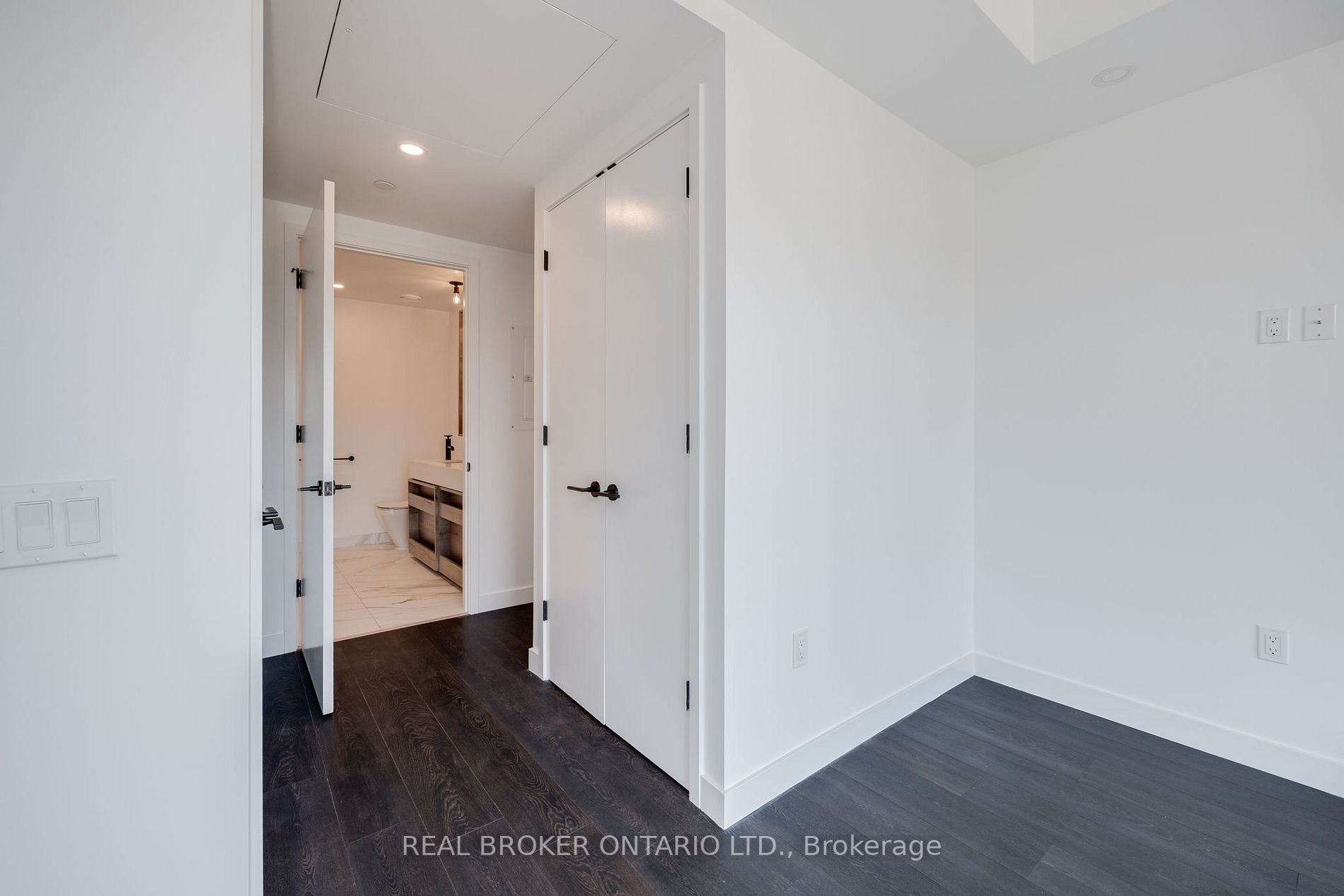 505 Richmond St W 5 Property Photo 28