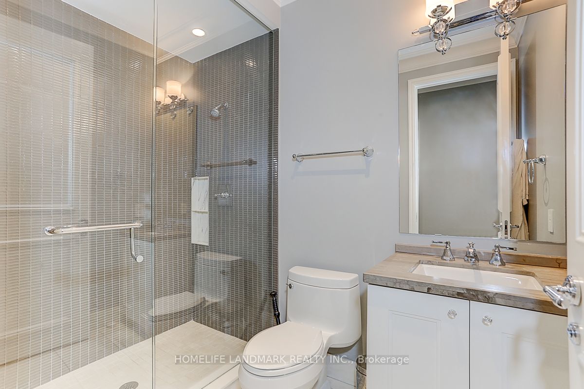 311 Bay St 01 Property Photo 33