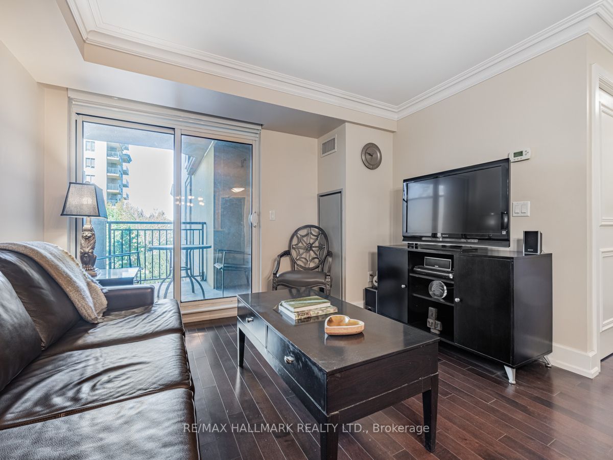 650 Sheppard Ave E 07 Property Photo 10