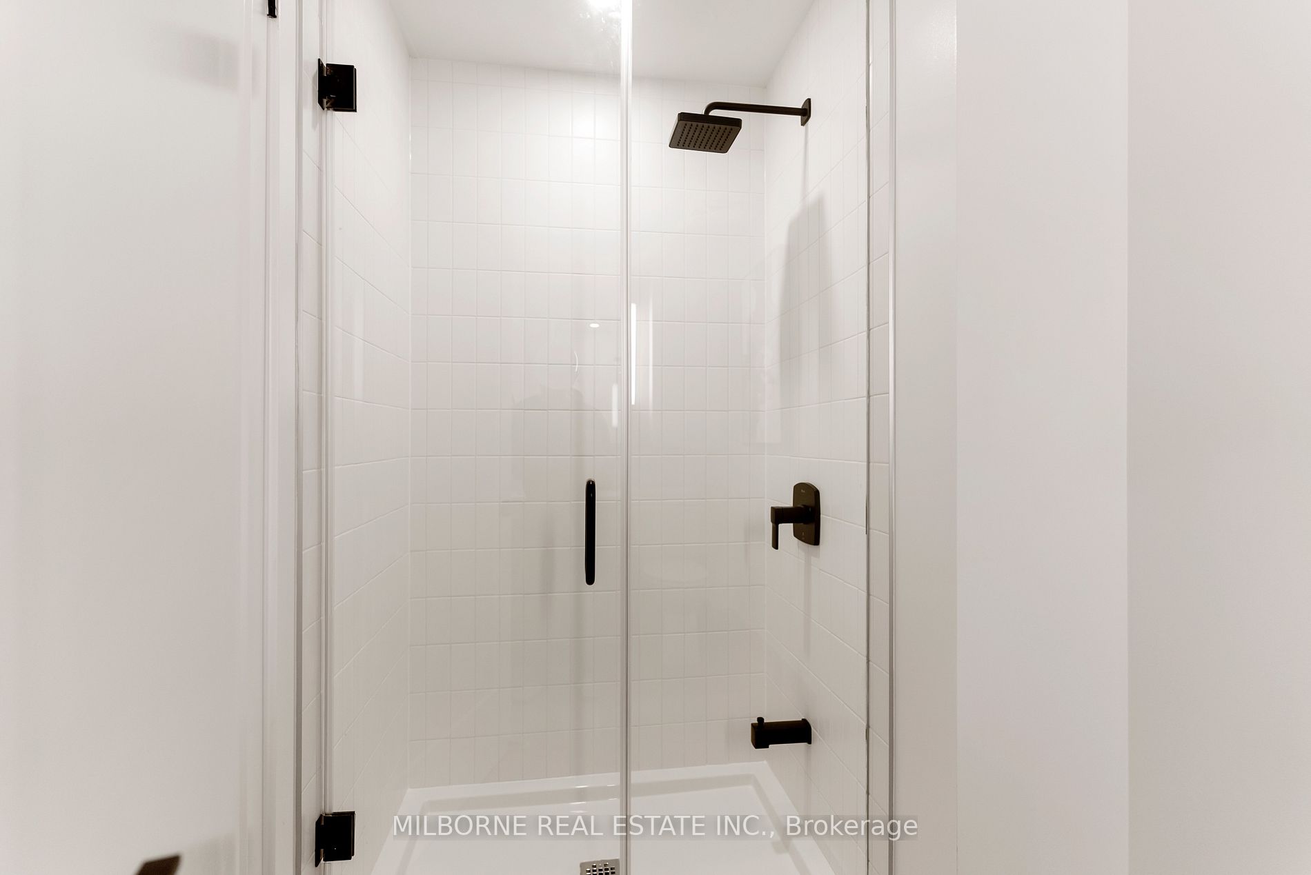 5 Defries St 05 Property Photo 15