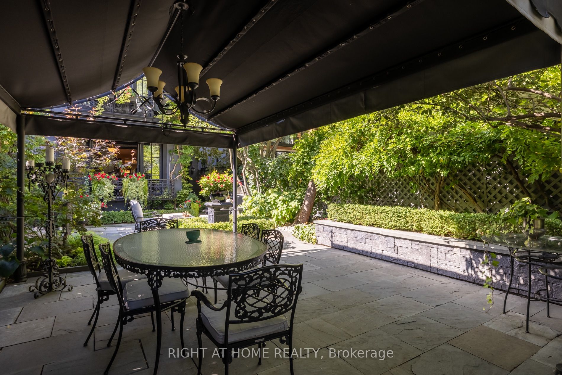 51 Hazelton Ave Property Photo 15