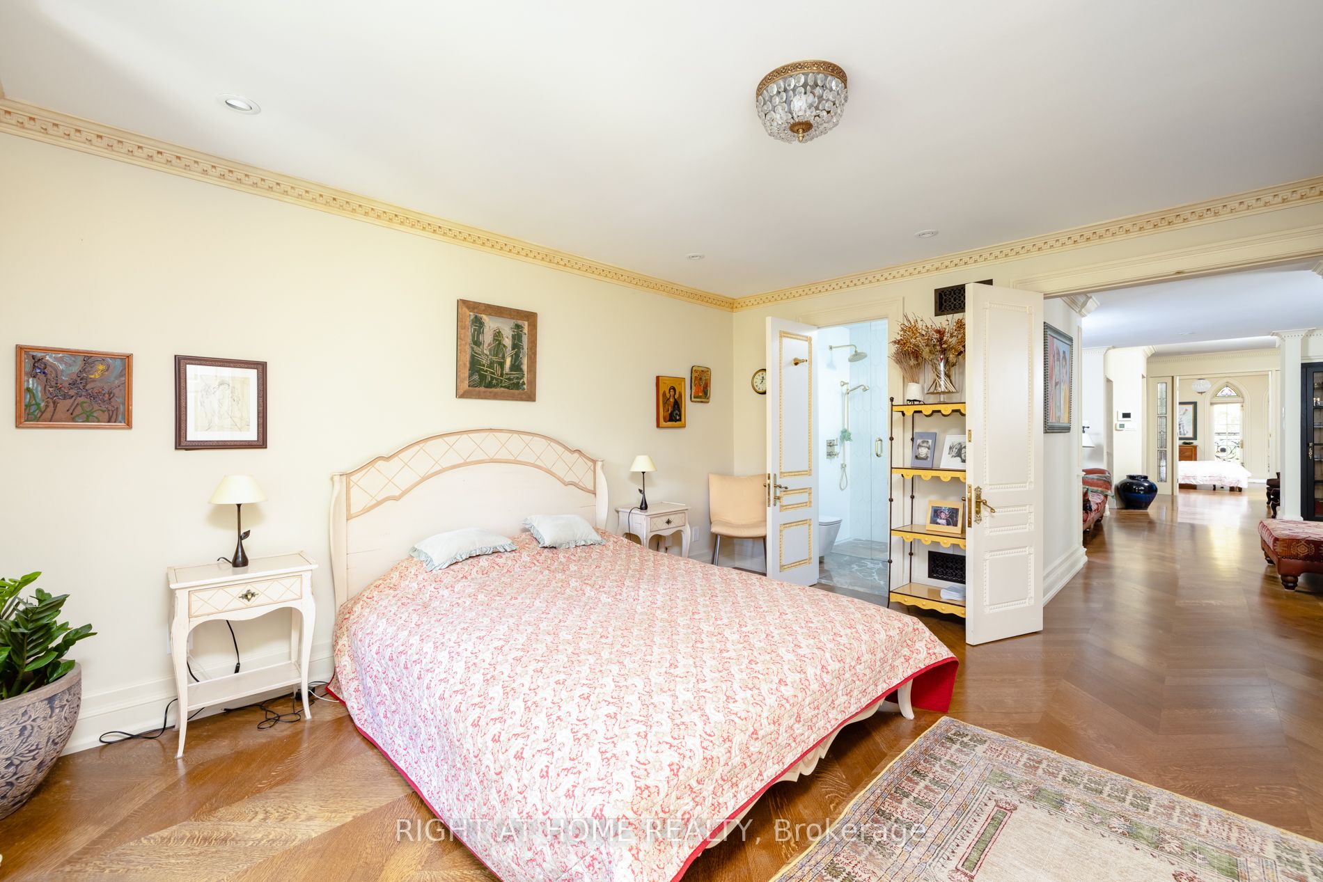 51 Hazelton Ave Property Photo 22