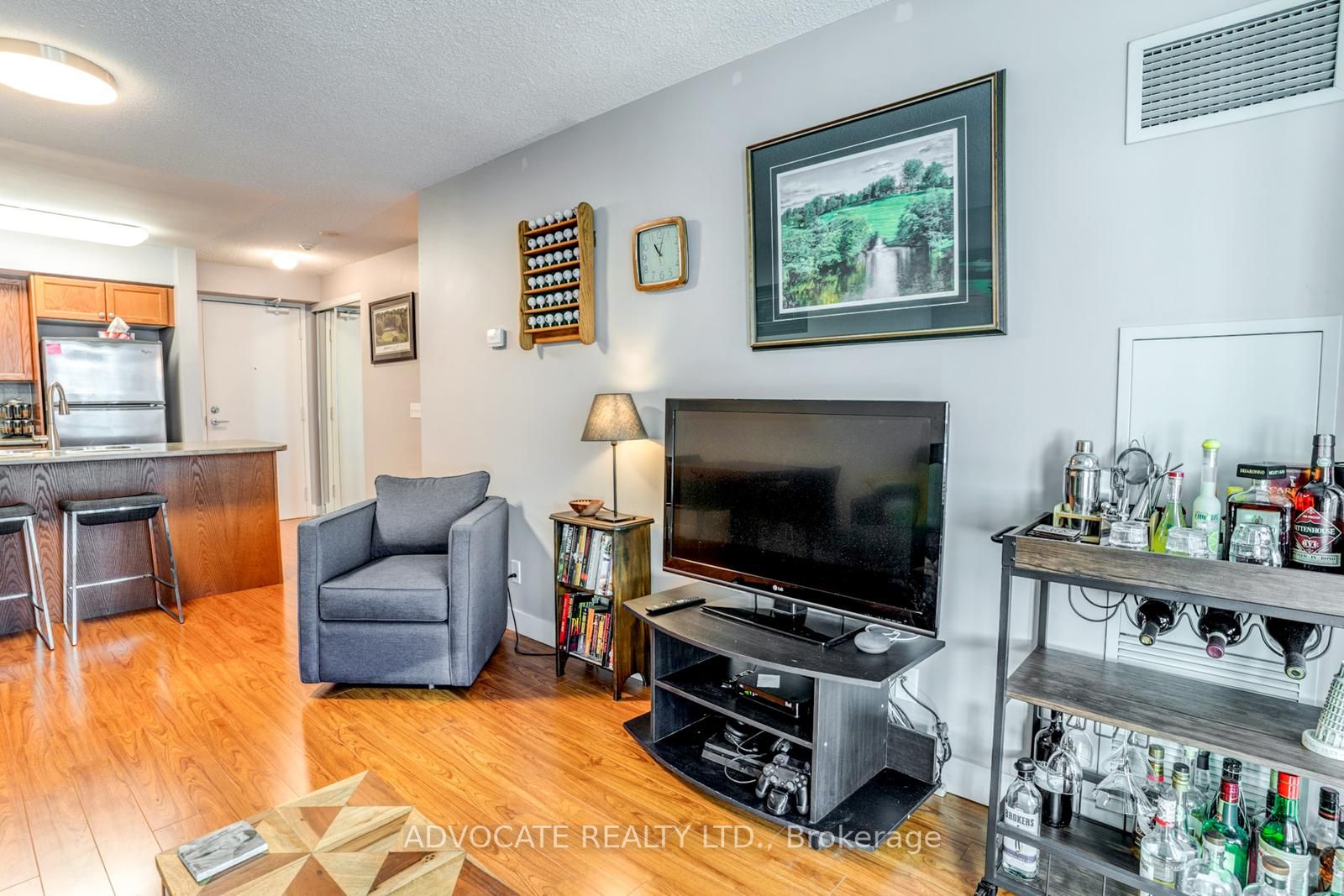 51 Lower Simcoe St 4 Property Photo 7