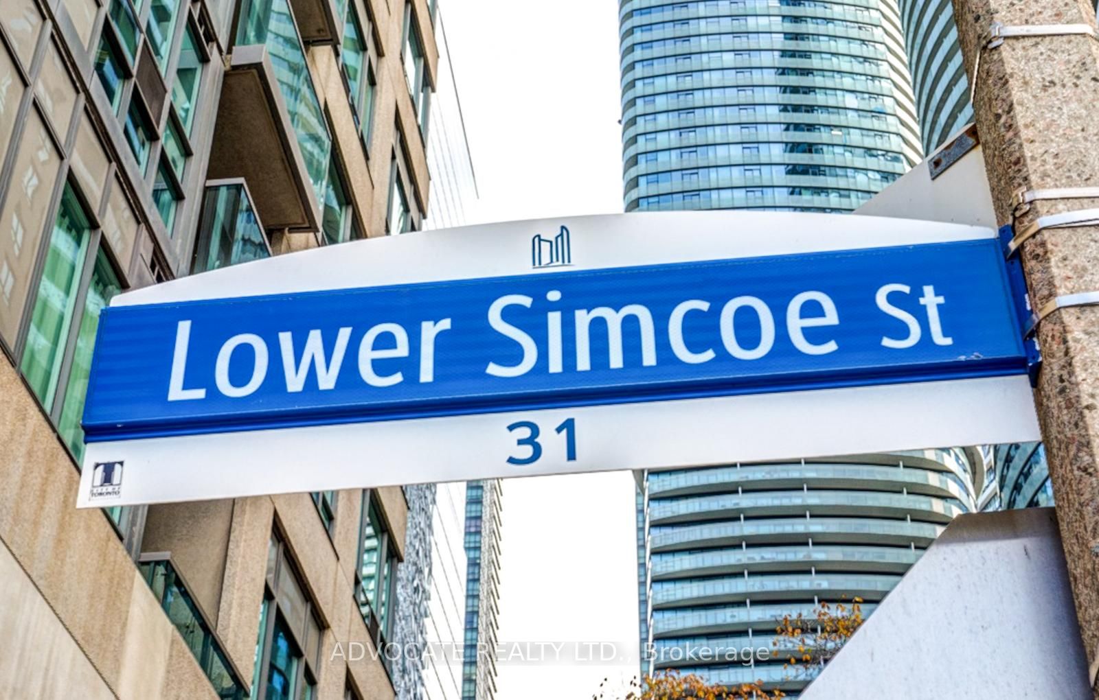 51 Lower Simcoe St 4 Property Photo 38