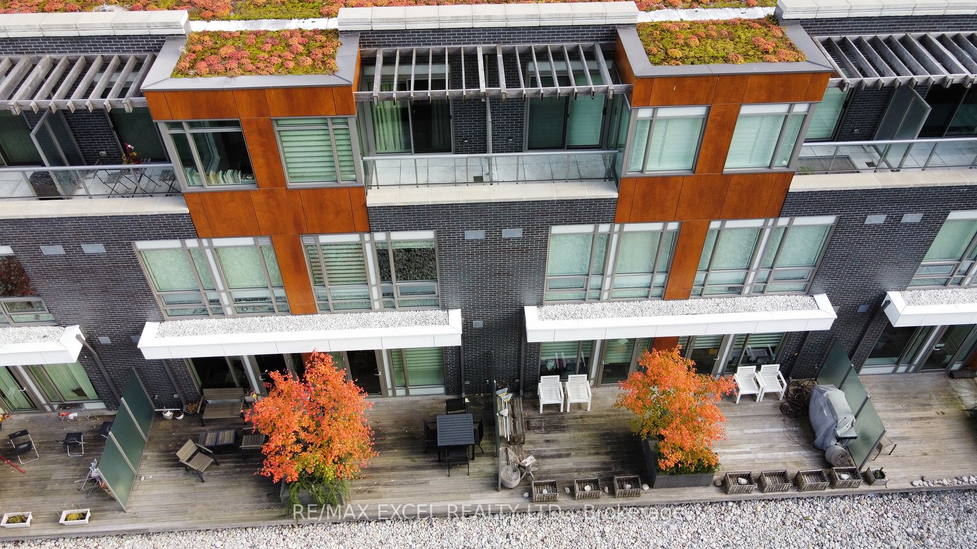 88 Sheppard Ave E Th12 Property Photo 1
