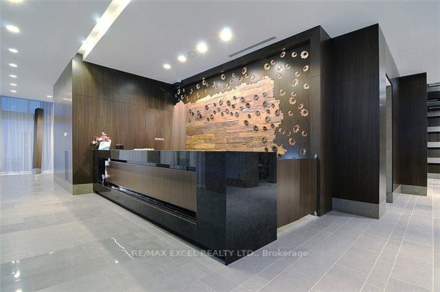 88 Sheppard Ave E Th12 Property Photo 32