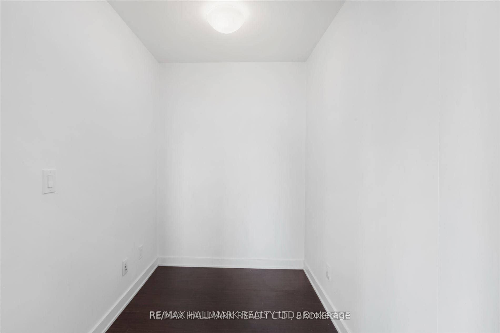 55 Regent Park Blvd 05 Property Photo 9