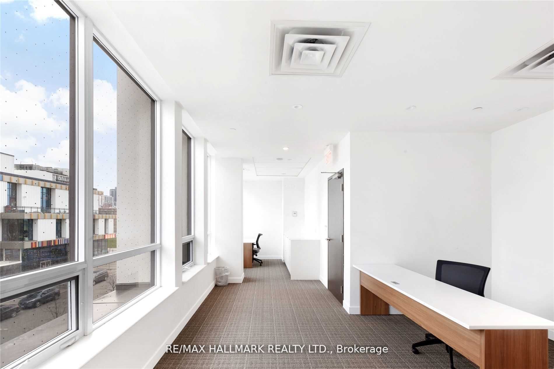 55 Regent Park Blvd 05 Property Photo 23
