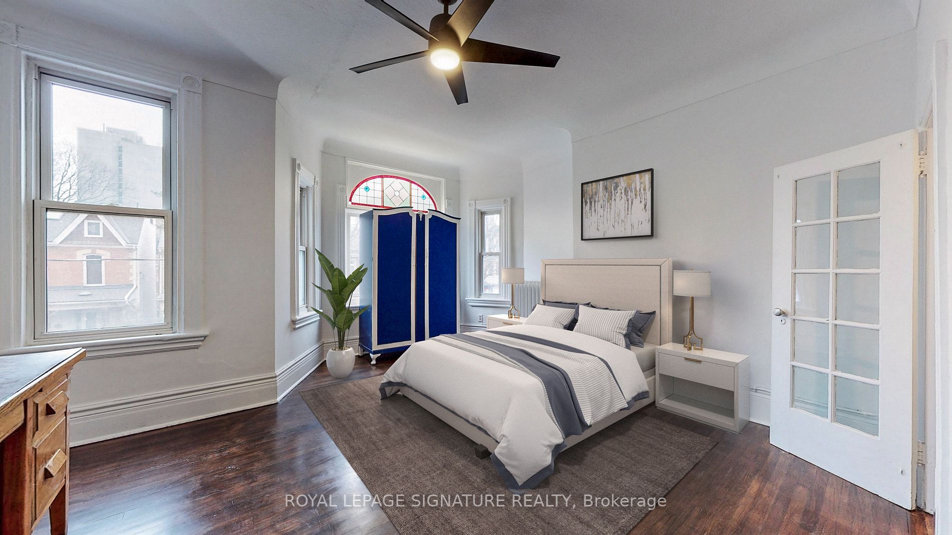 250 Major St Property Photo 6