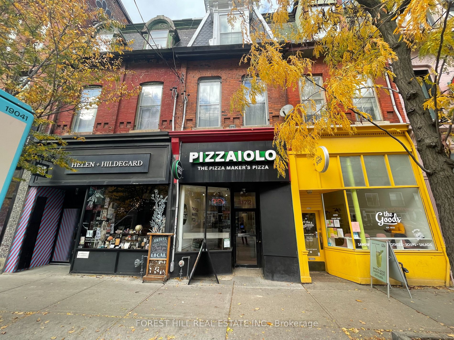 1172 Queen St W Property Photo