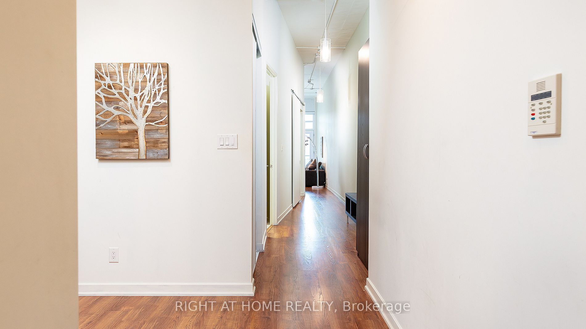 380 Macpherson Ave 314 Property Photo 10