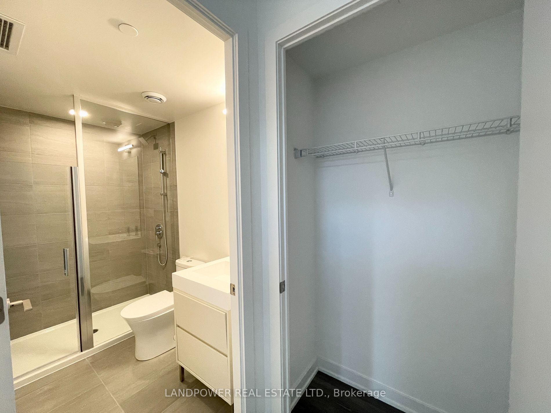 9 Tecumseth St 09 Property Photo 7