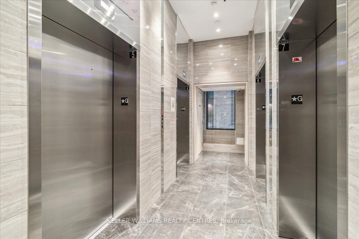 #3312 - 115 Blue Jays Way Property Photo 6