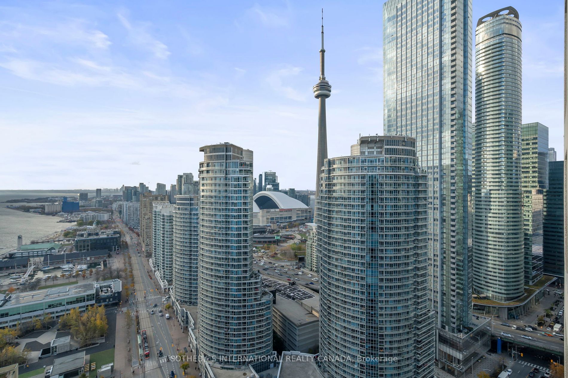 77 Harbour Sq 20 Property Photo 23