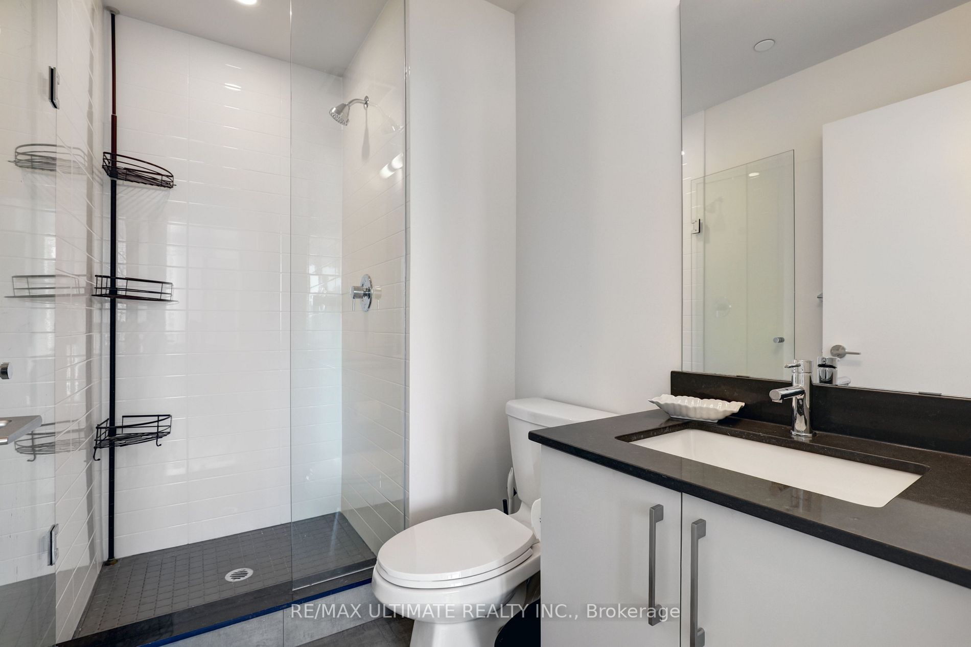 27 Bathurst St 02 Property Photo 13