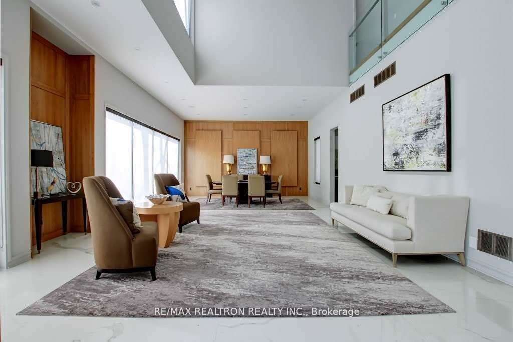 18 Green Valley Rd Property Photo 4