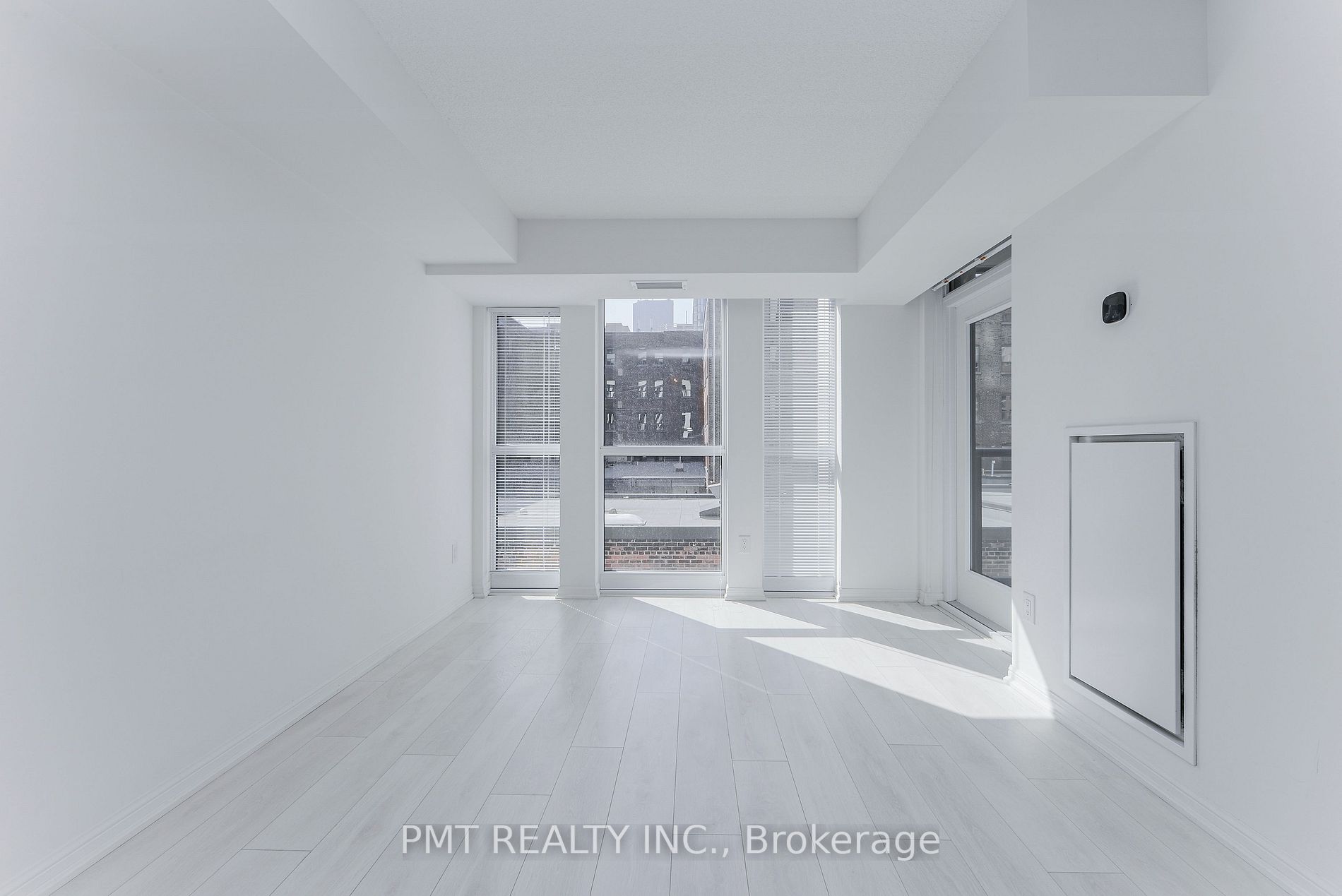 400 Adelaide St E 10 Property Photo 5