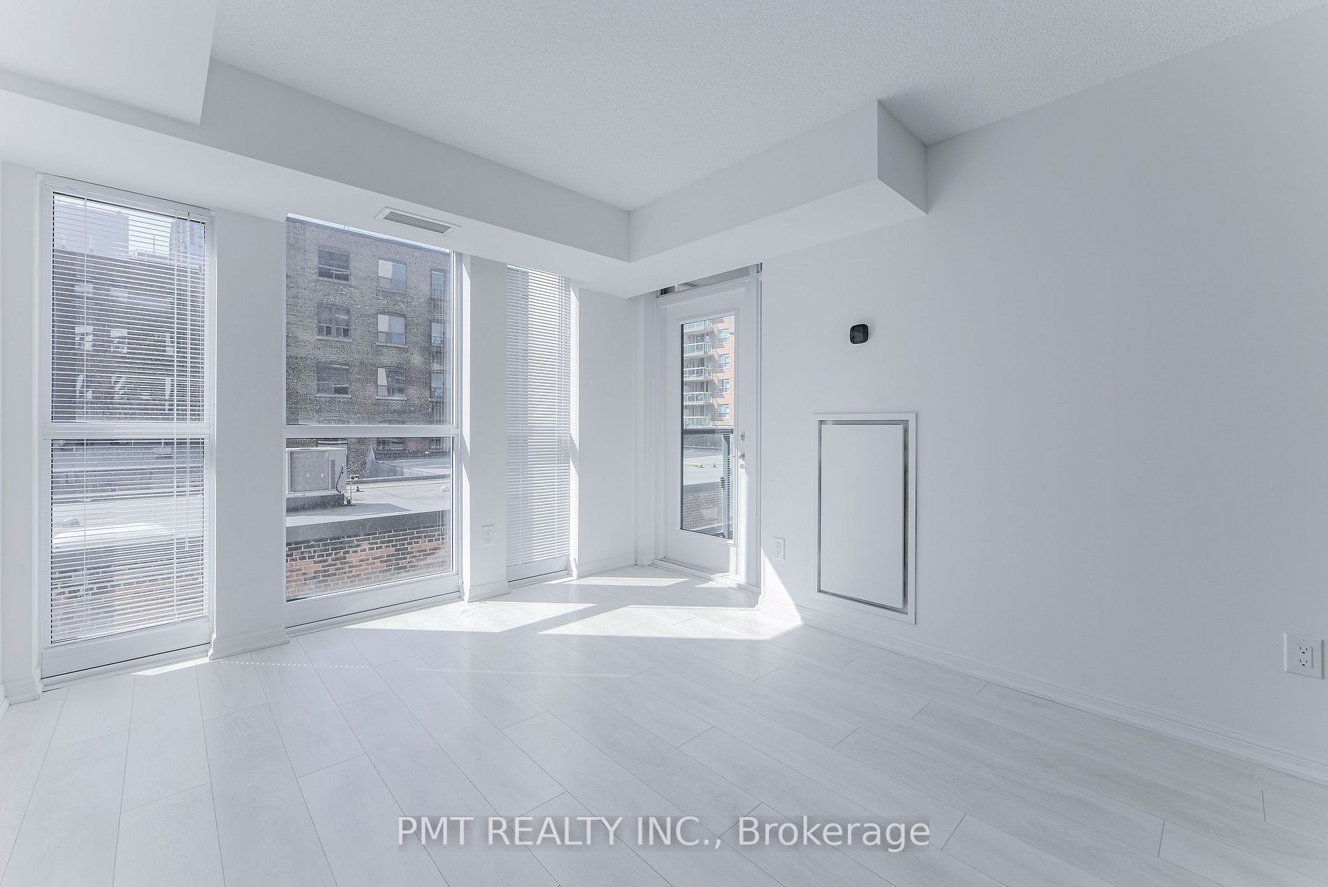 400 Adelaide St E 10 Property Photo 6