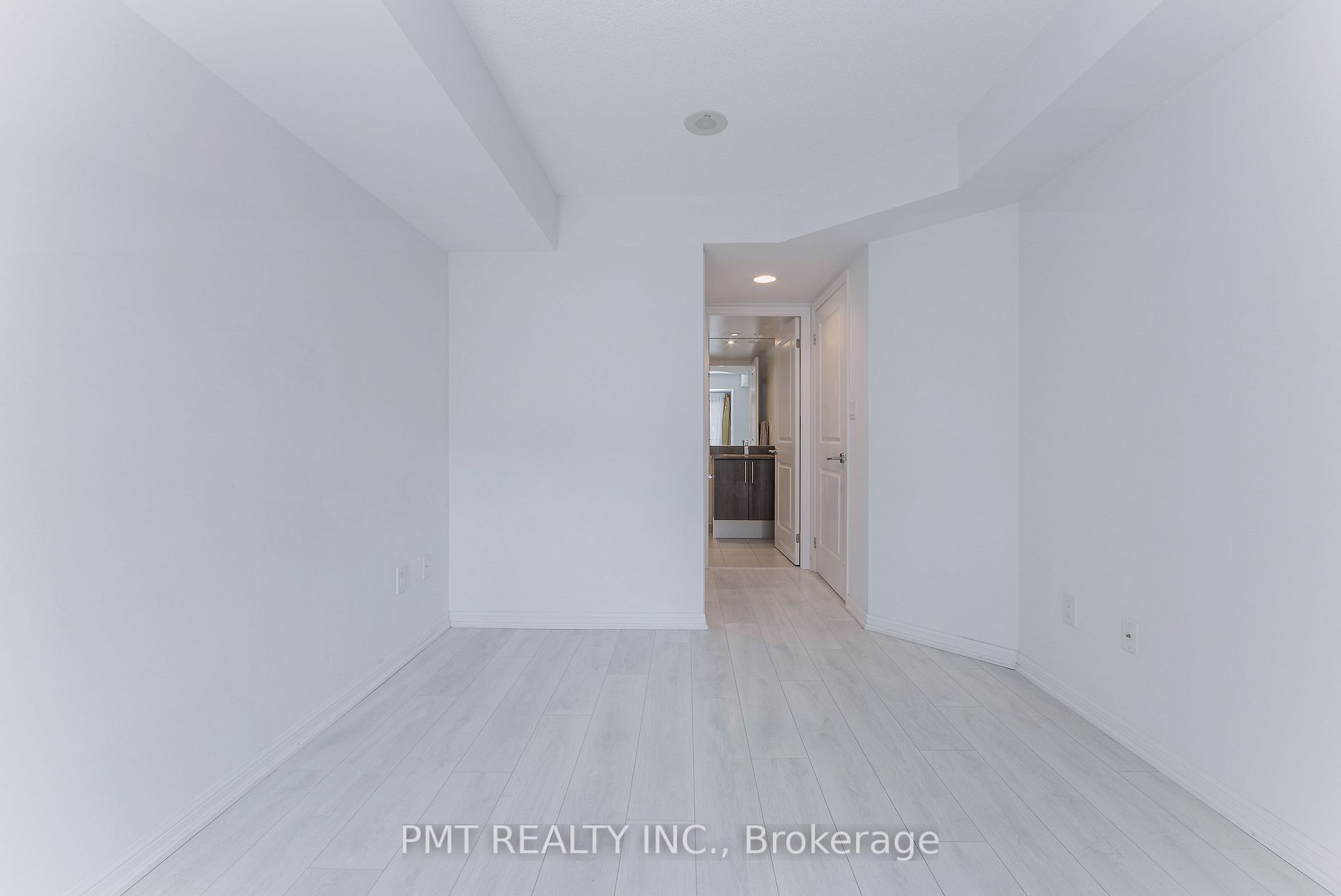 400 Adelaide St E 10 Property Photo 10