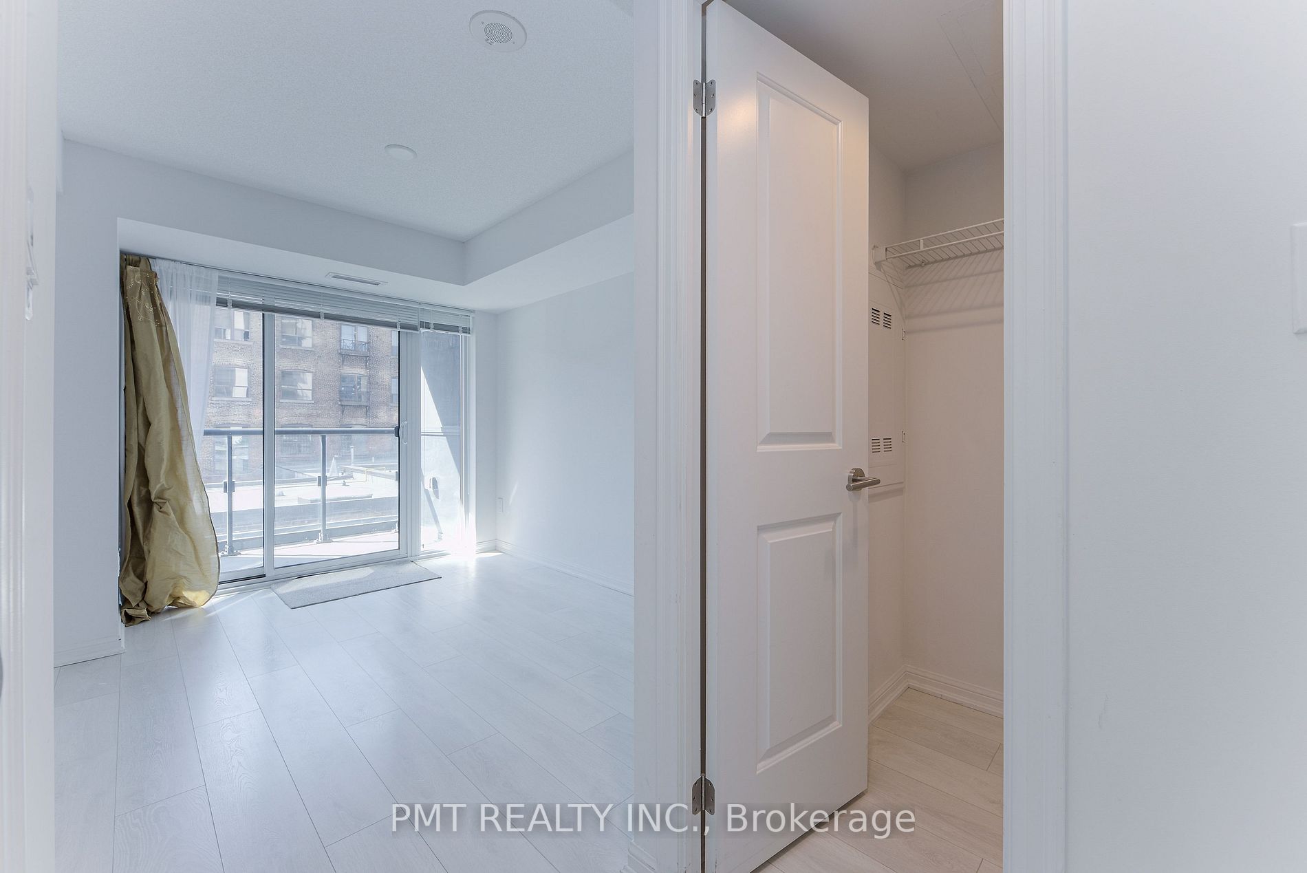 400 Adelaide St E 10 Property Photo 13