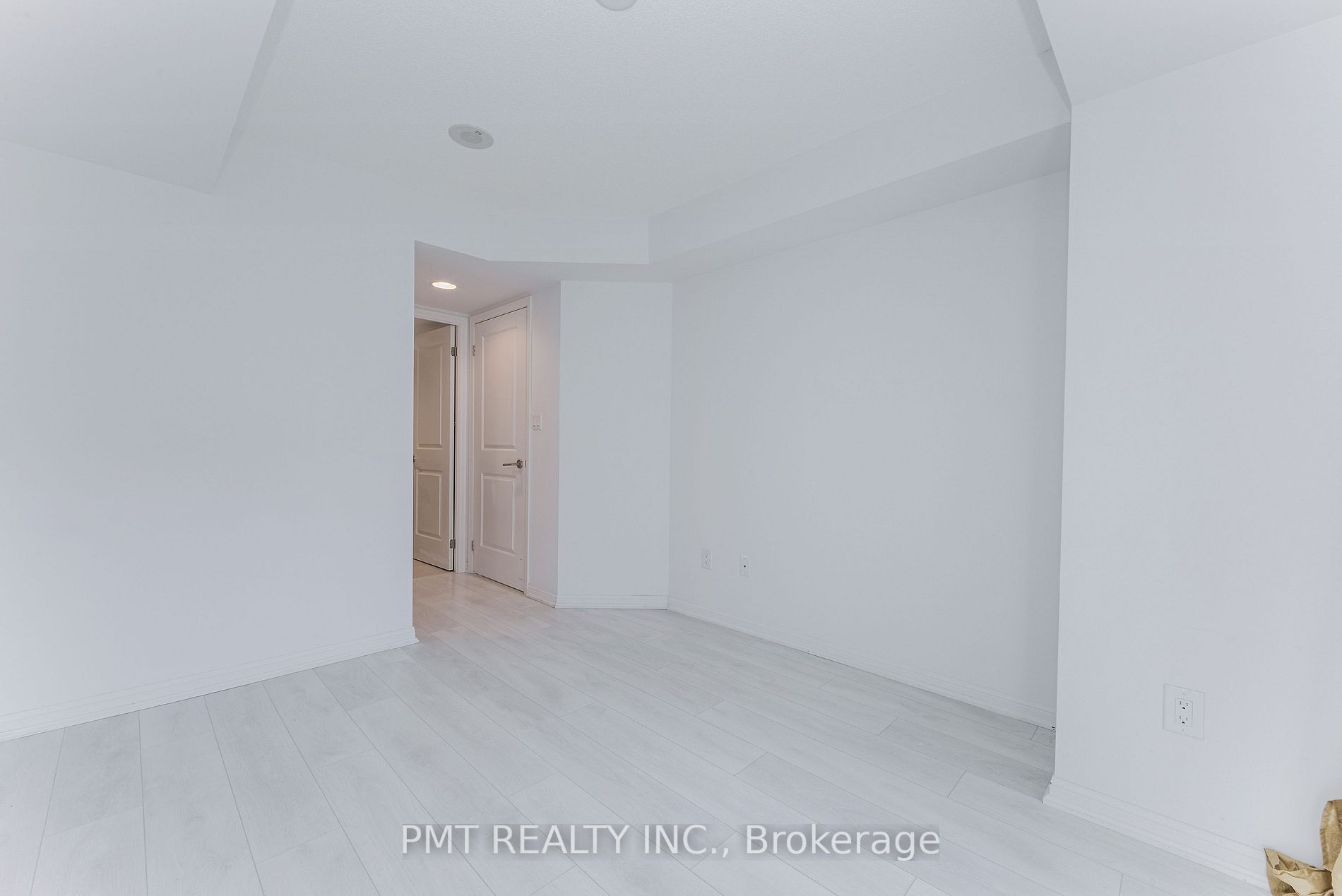 400 Adelaide St E 10 Property Photo 14
