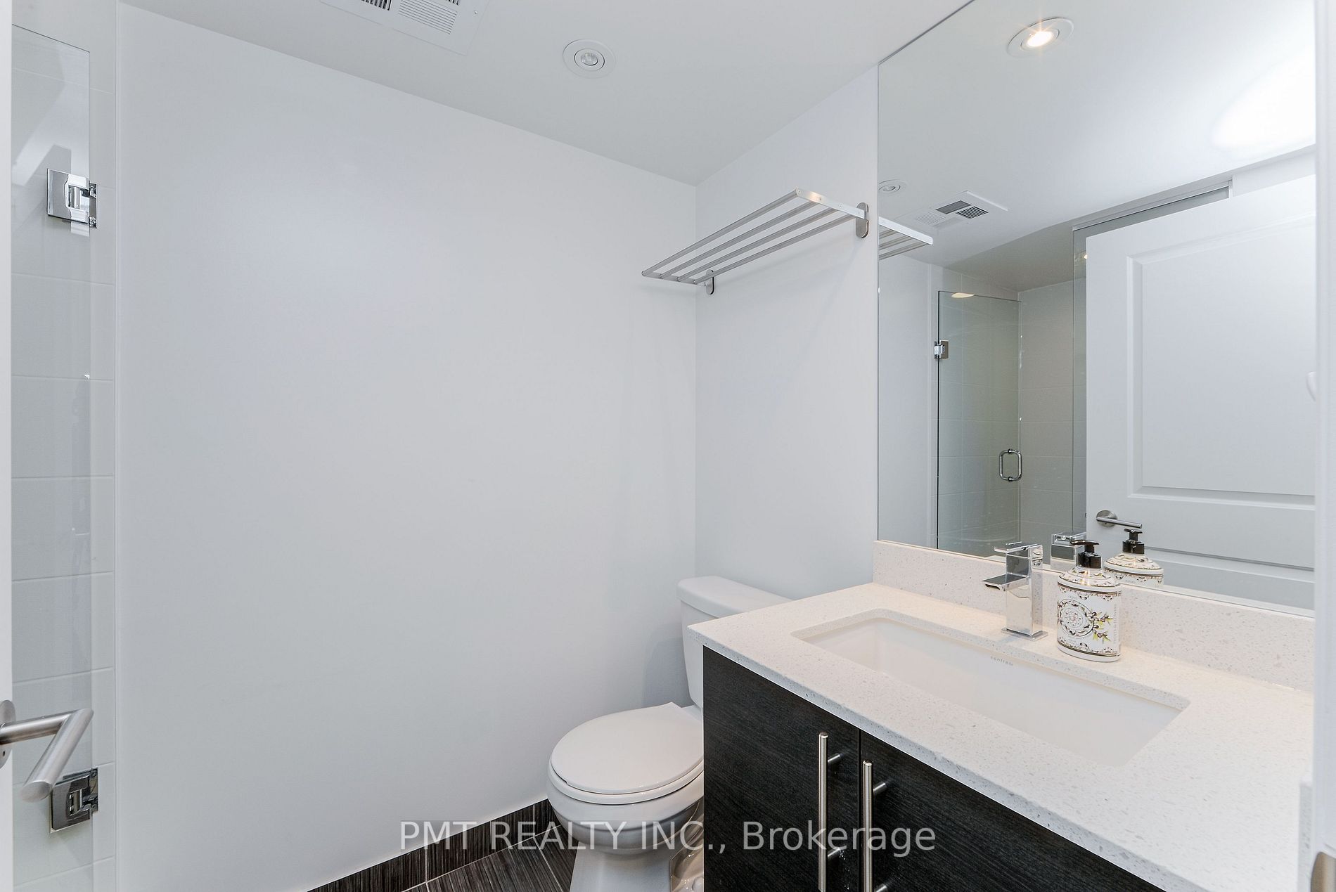 400 Adelaide St E 10 Property Photo 22