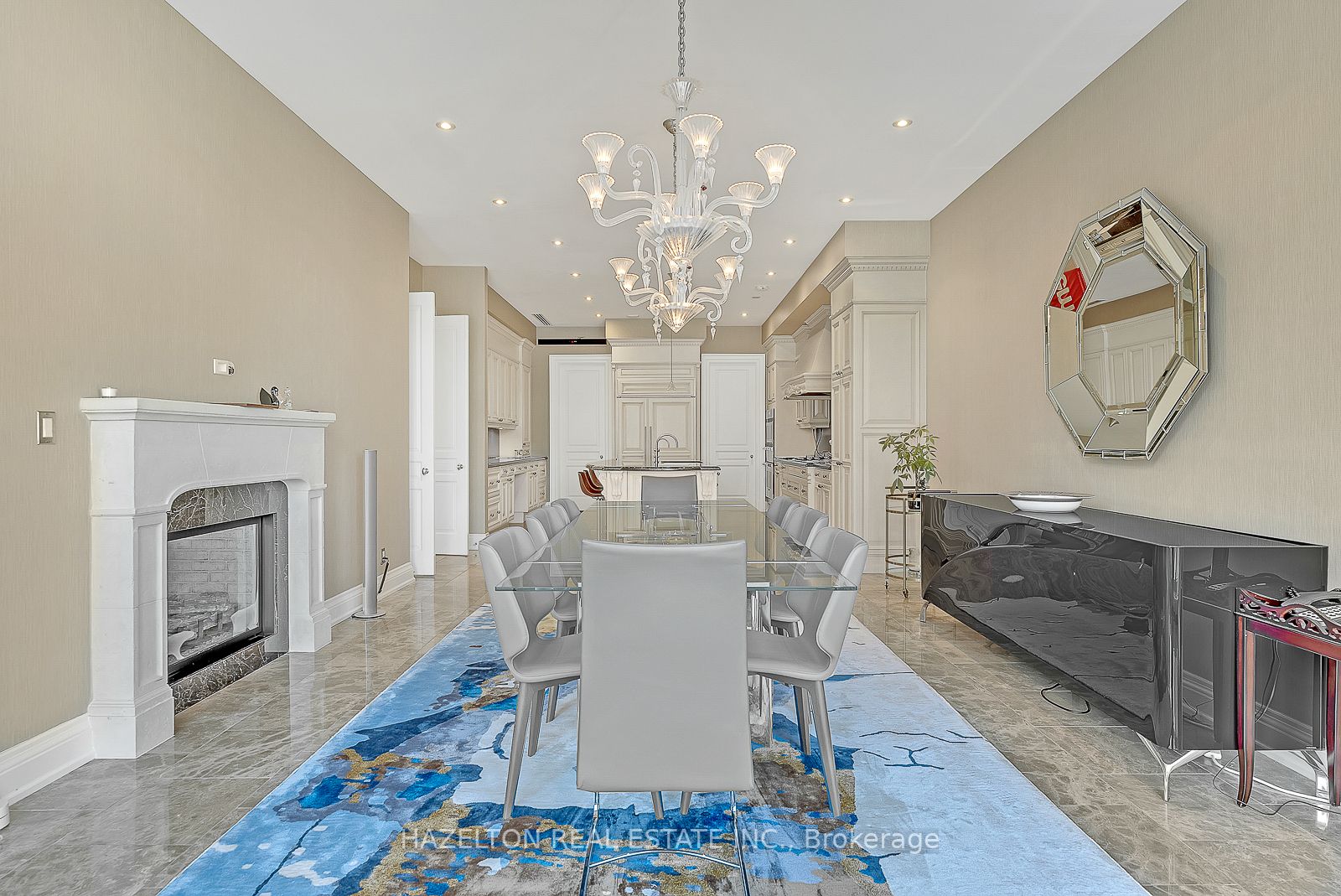 118 Yorkville Ave 1 Property Photo 11