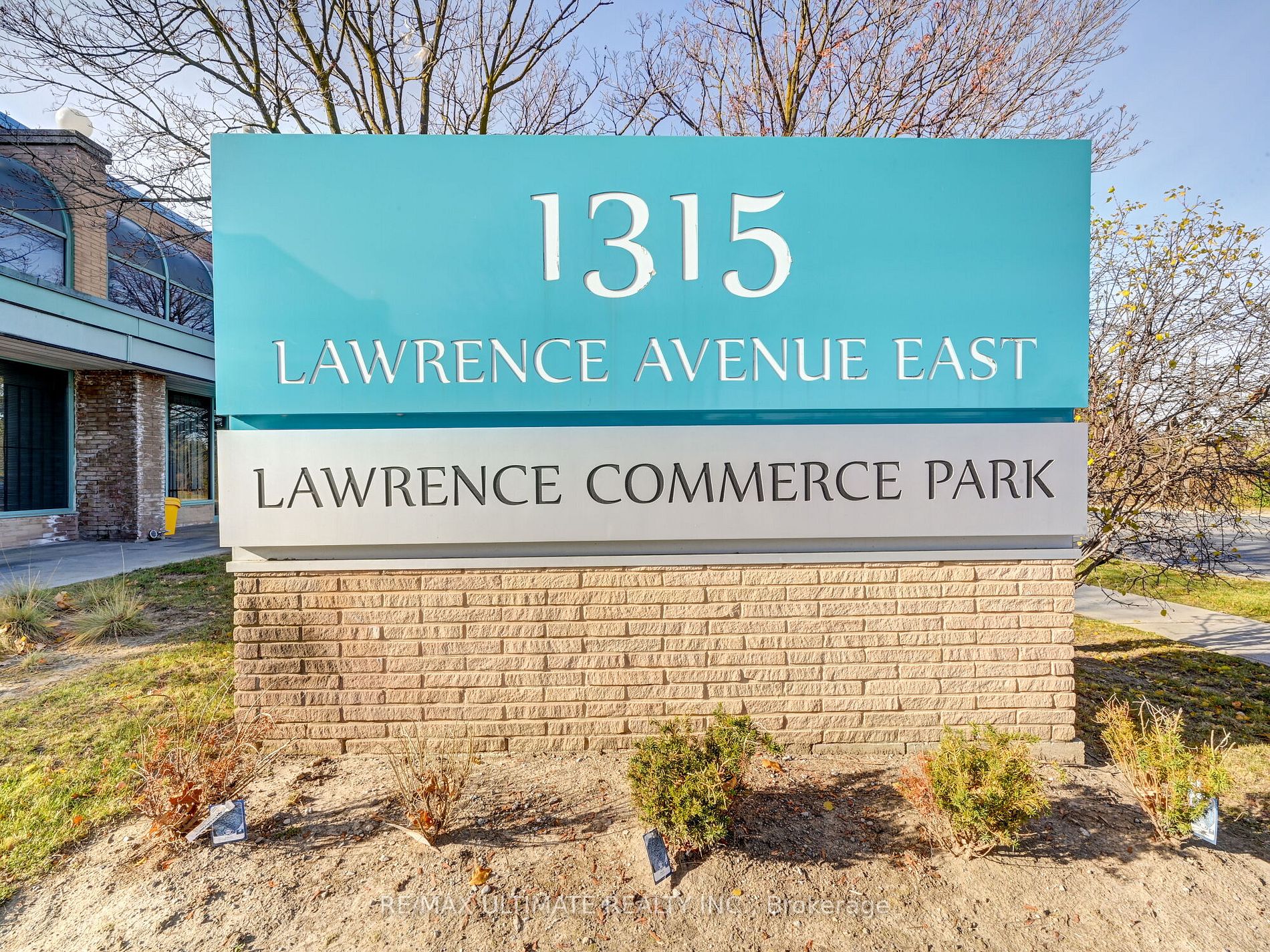 1315 Lawrence Ave E Property Photo