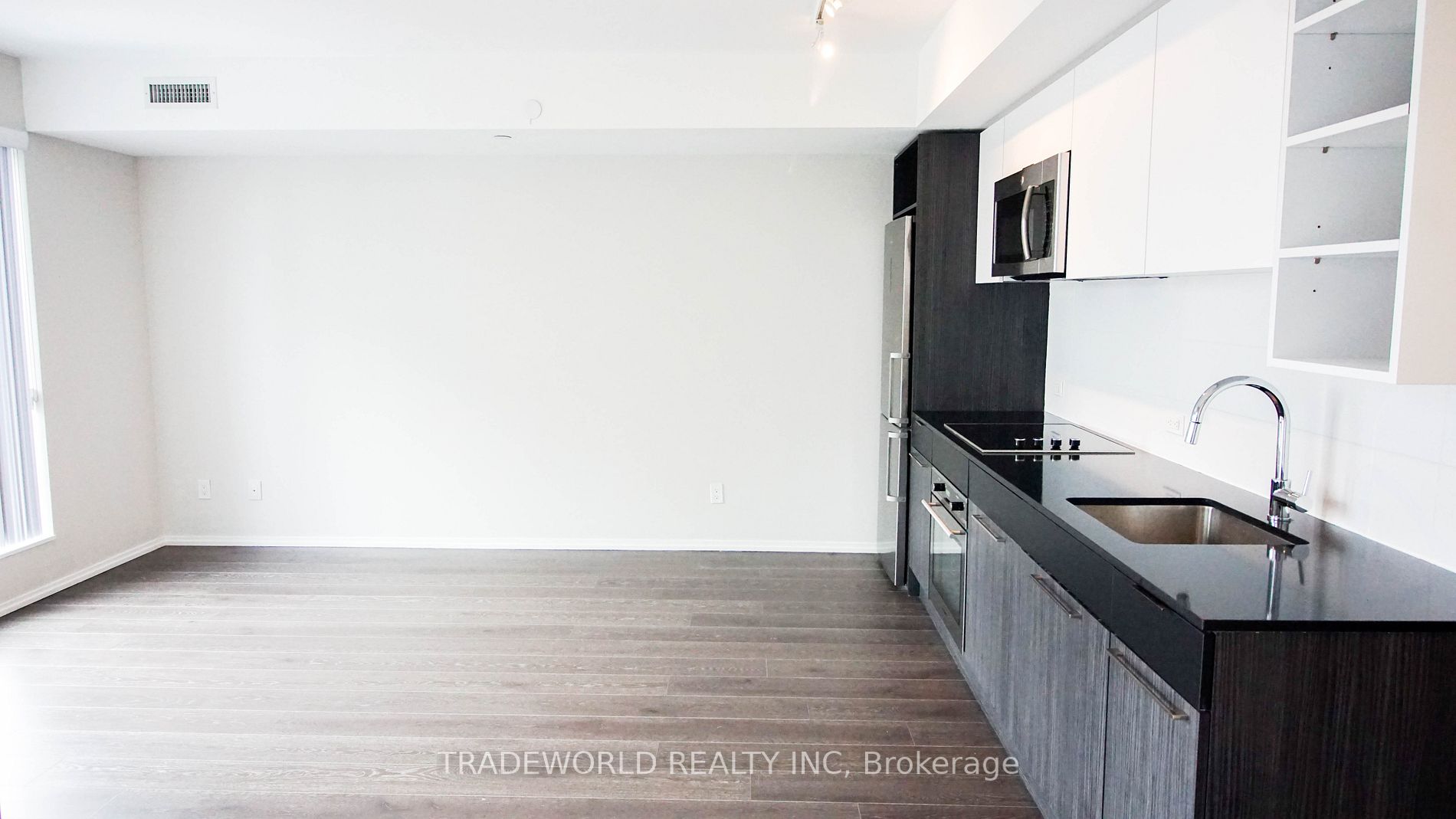 68 Shuter St 3 Property Photo 3