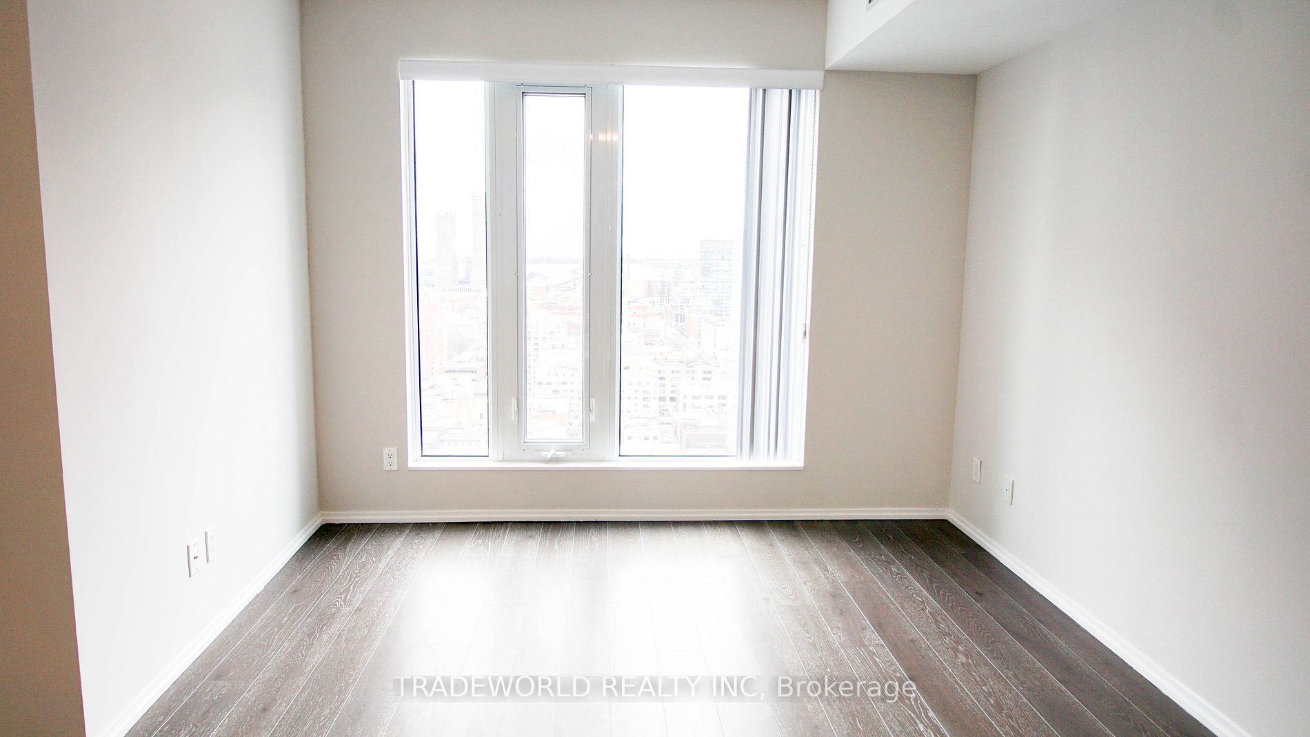 68 Shuter St 3 Property Photo 5