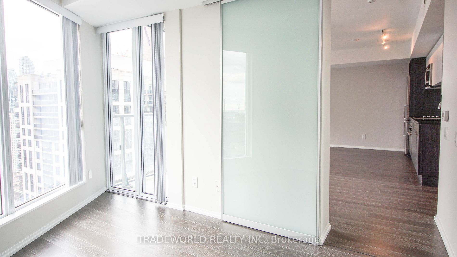68 Shuter St 3 Property Photo 7