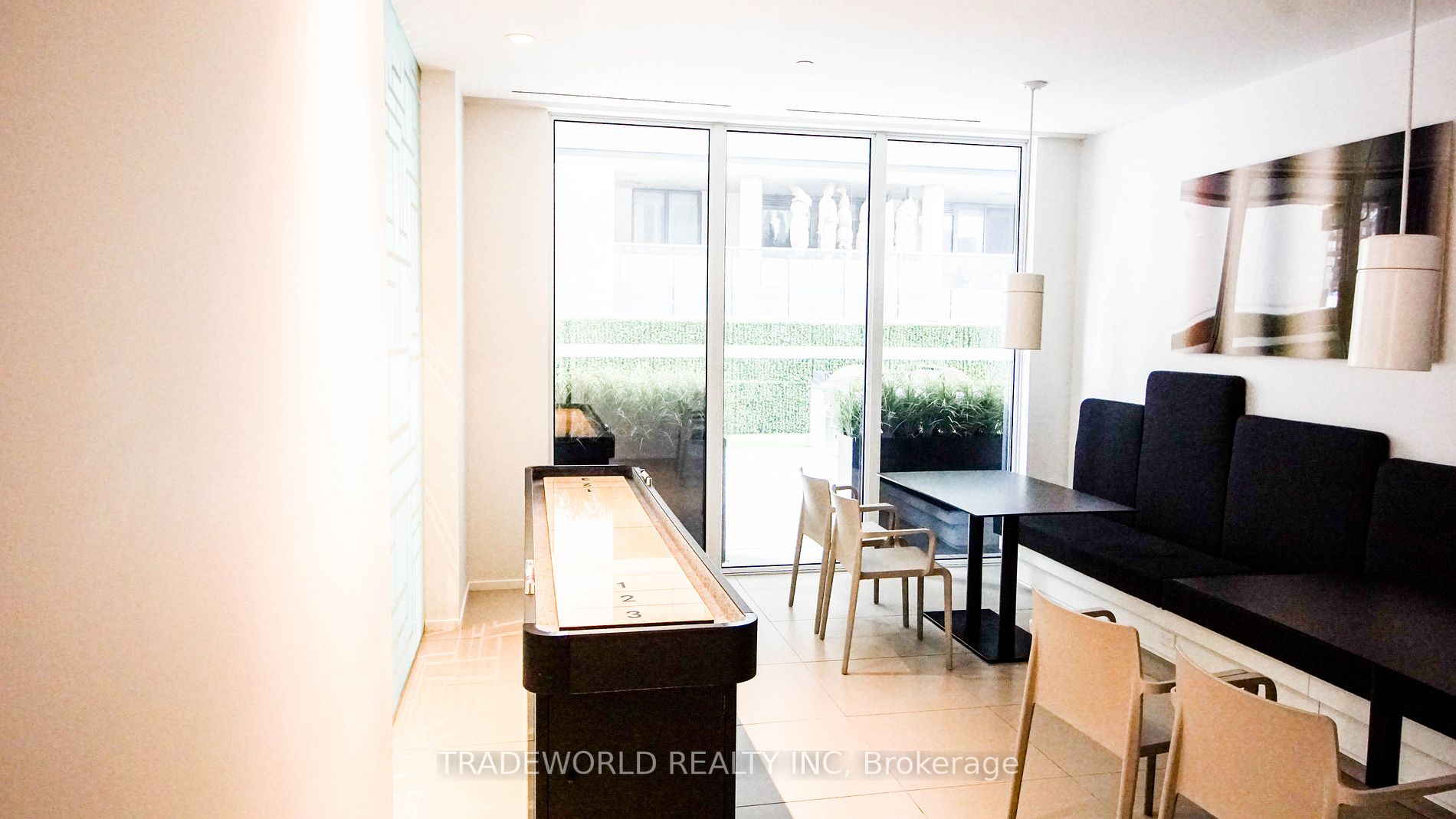 68 Shuter St 3 Property Photo 17