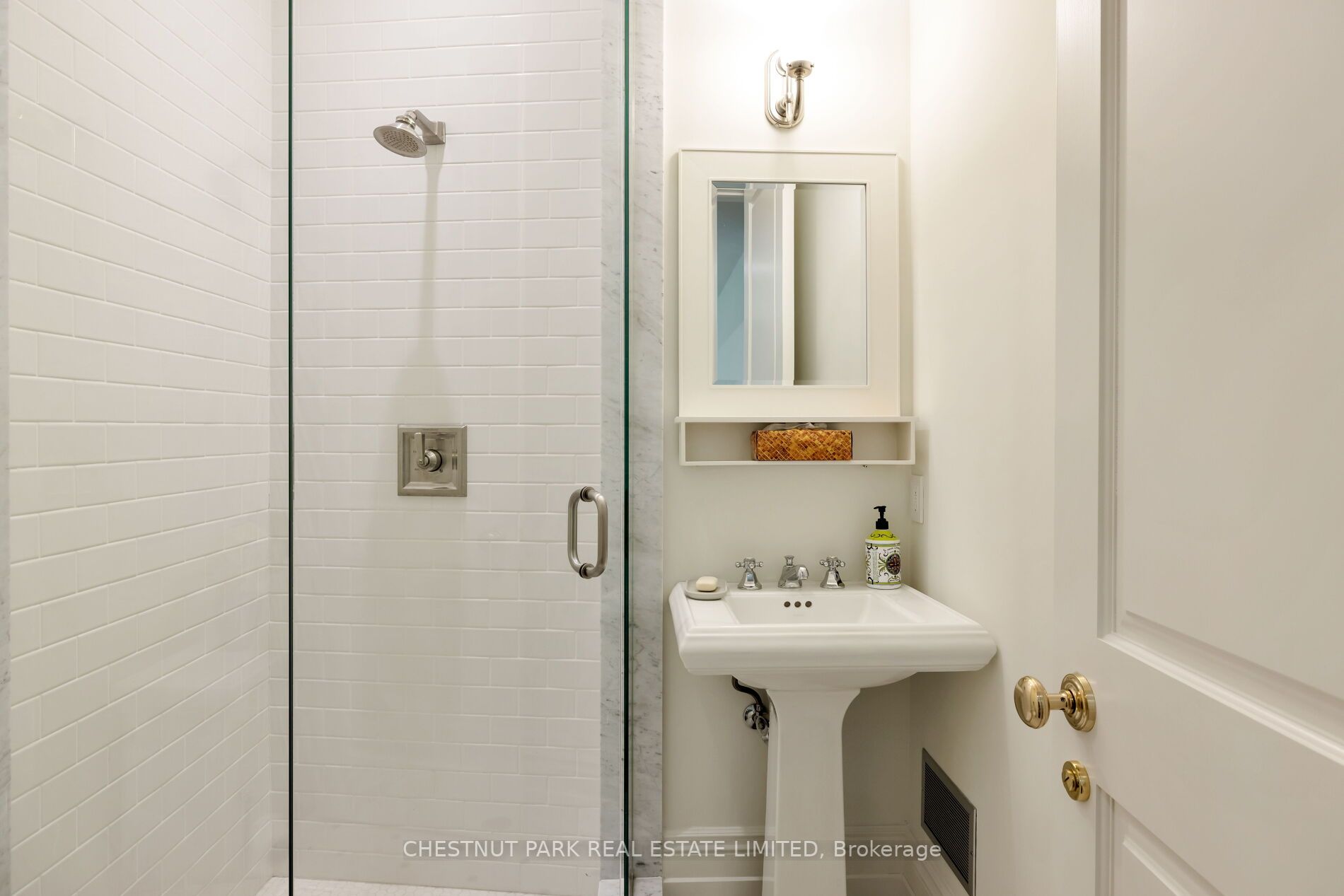 40a Summerhill Gdns Property Photo 35