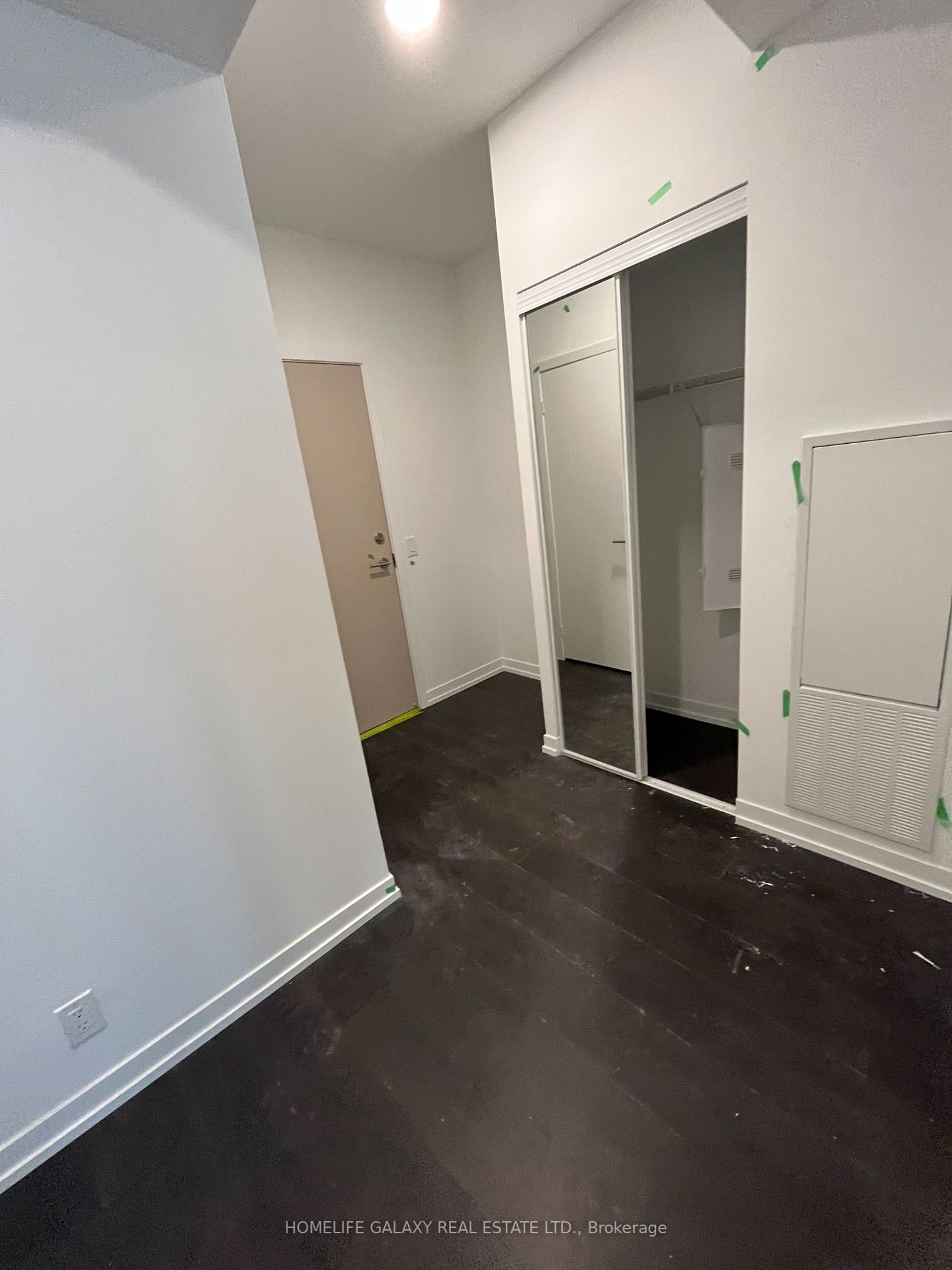 2020 Bathurst St 307 Property Photo 8