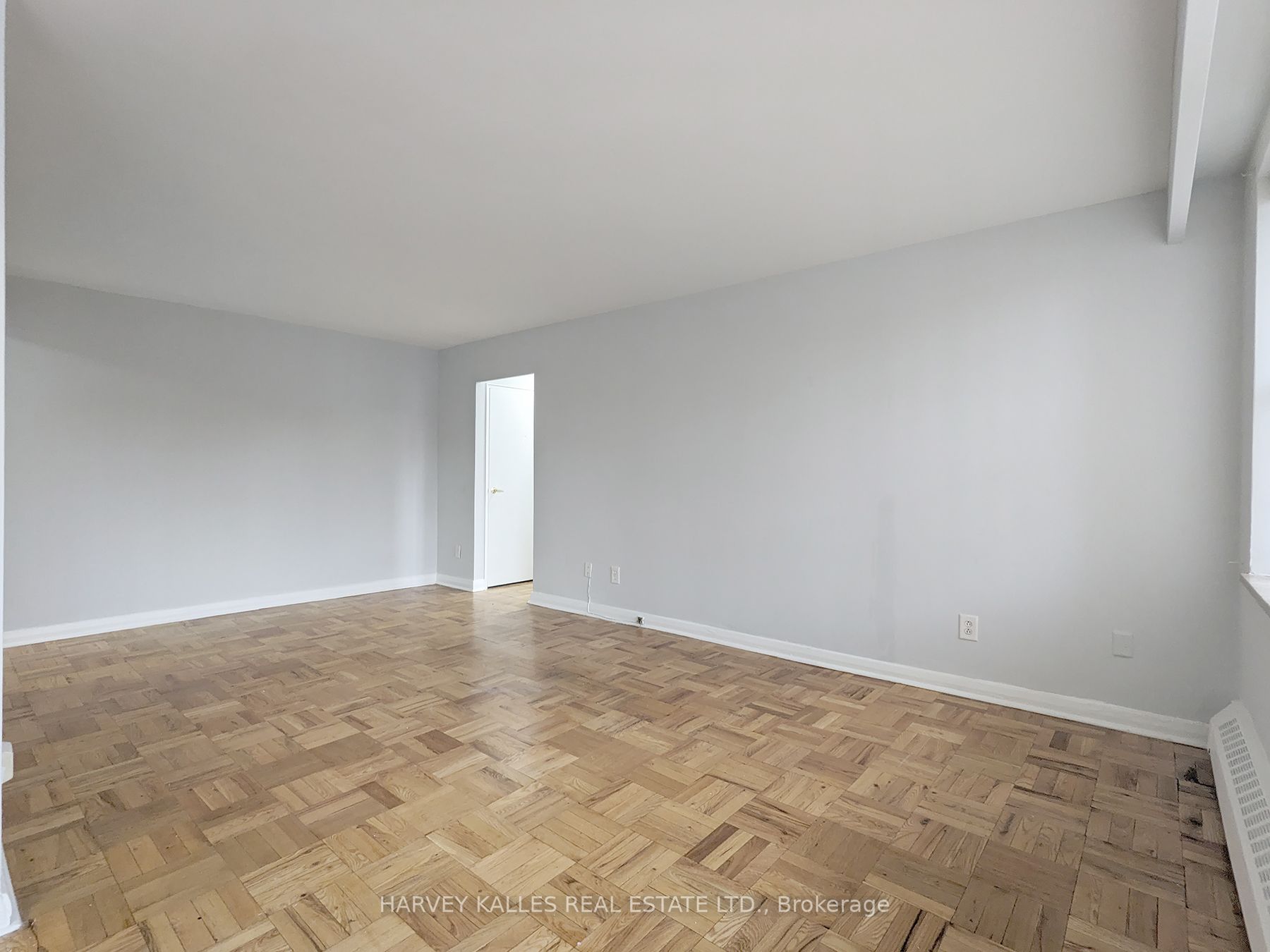 125 Shelborne Ave Property Photo 4