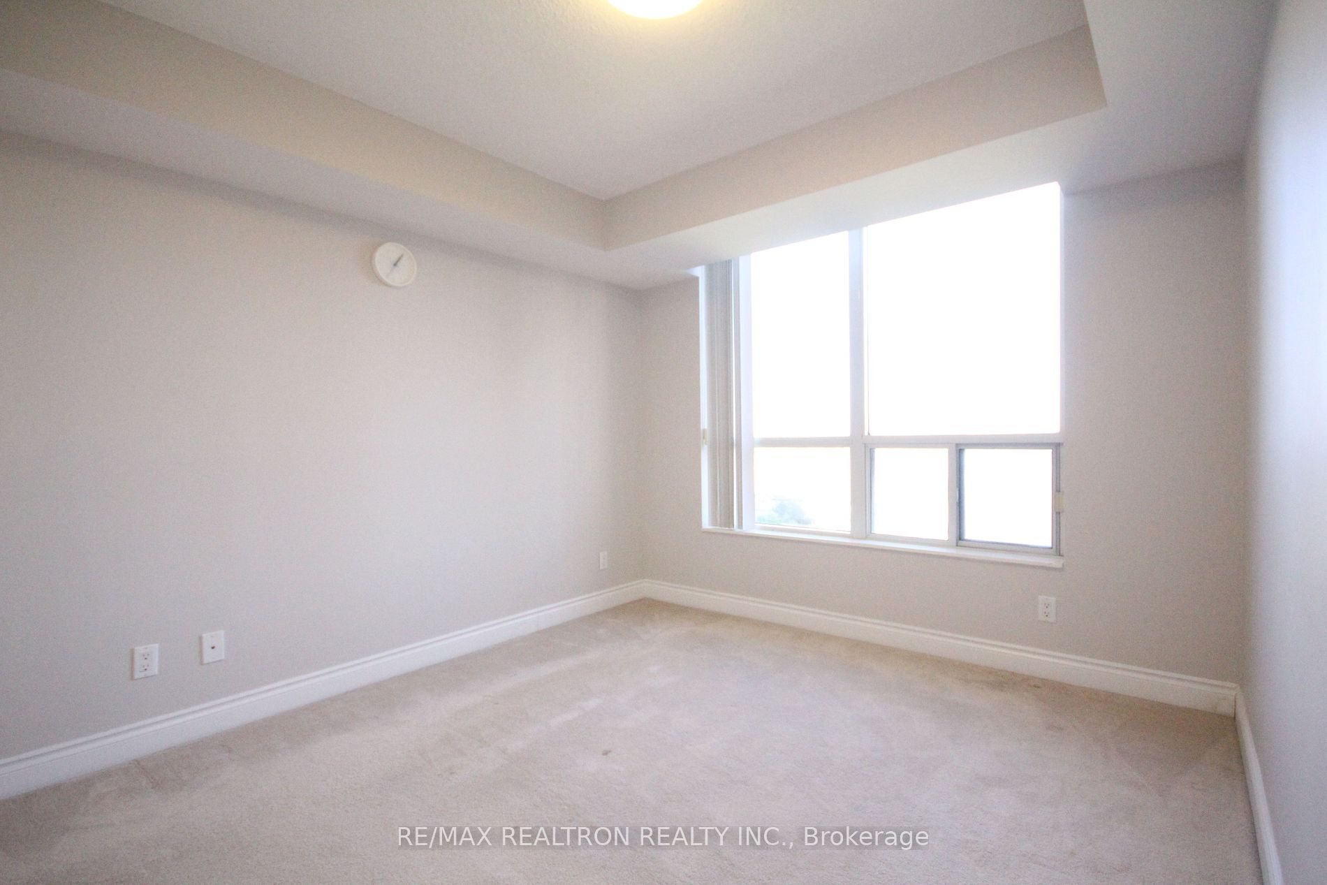 10 Northtown Way 4 Property Photo 11