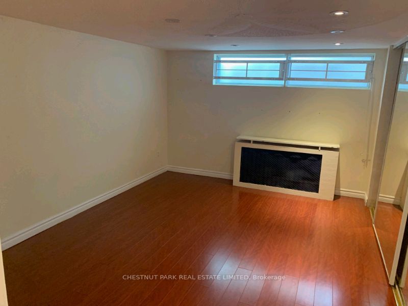 1745 Bathurst St Property Photo 3