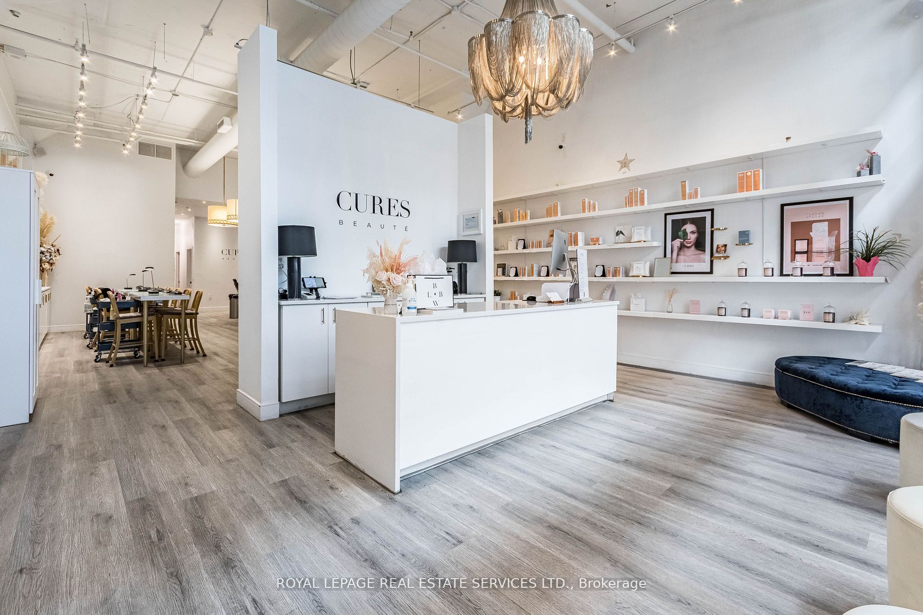 C7337438 Property Photo 1